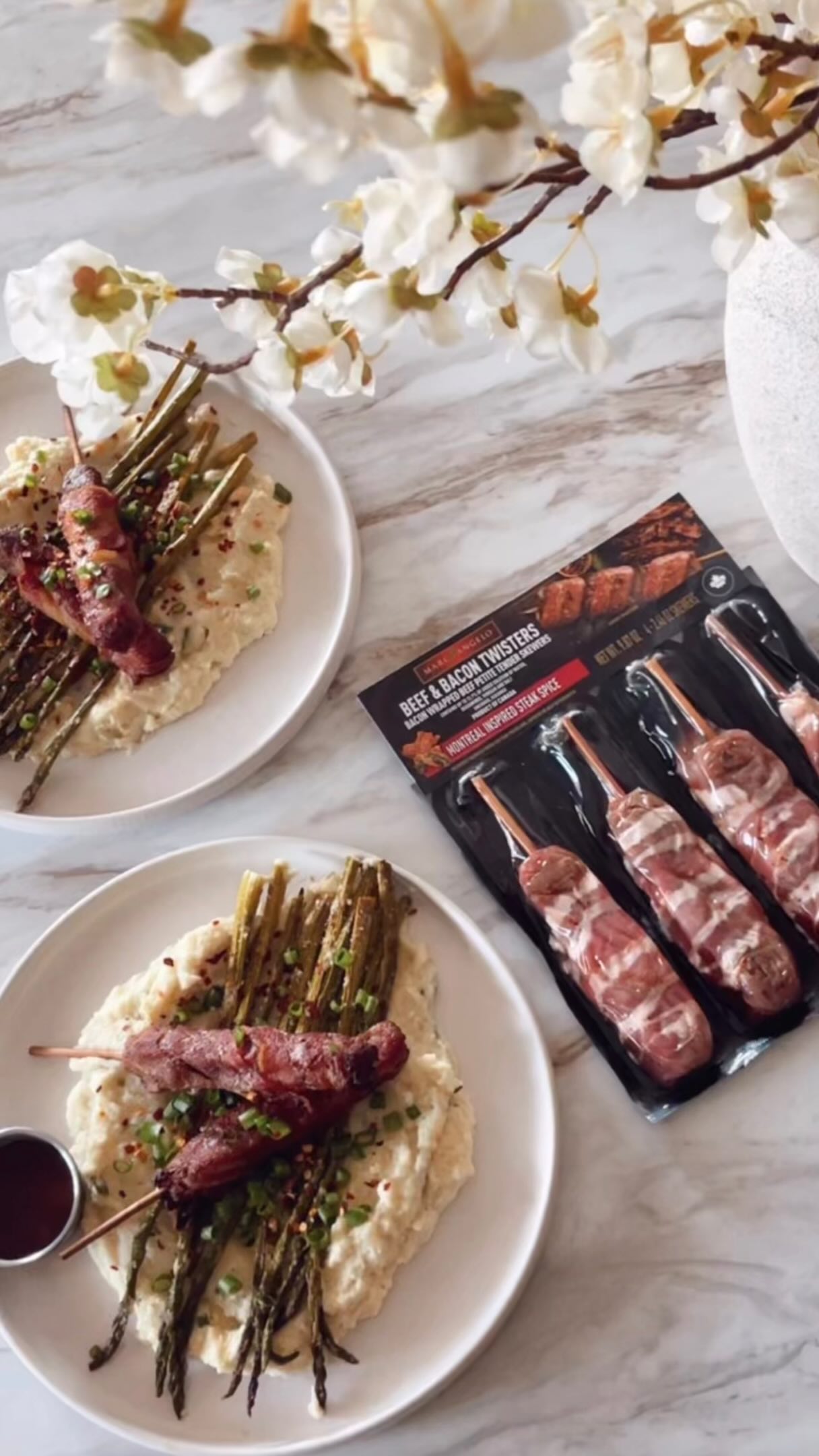 ✨20 MINUTE DATE NIGHT DINNER✨(keto-friendly) recipe below👇🏼
This is one of those dinners that looks way more impressive than the amount of work that actually went into it. The @marcangelousa Montreal Beef & Bacon Wrapped Skewers were the star of the show and made the whole thing SO easy and delish!
INGREDIENTS:
- 1 package @marcangelousa Montreal Inspired Steak Spice Beef & Bacon Wrapped Skewers
- 1 bunch organic asparagus
- olive oil
- 1 tsp garlic powder
- 1 tsp onion powder
- 1/2 tsp Lawry’s Seasoned Salt
- grated parmesan
- 1 bag frozen mashed cauliflower
- 2 tbsp butter
- splash of heavy cream
- 1 tsp Trader Joe’s Everything but the Leftovers Seasoning (or seasonings of your choice)
- chopped green onions
- A1 sauce for dipping
DIRECTIONS:
1) Cook the skewers: Add the @marcAngelousa Beef & Bacon Wrapped Skewers to your air fryer and cook according to the package directions, until the beef is cooked through and the bacon is crispy.
2) Make the asparagus: Preheat oven to 400°F. Trim asparagus and place on a lined baking sheet. Drizzle with olive oil and season with garlic powder, onion powder, and Lawry’s. Toss to coat, then sprinkle with Parmesan. Roast for about 15 minutes, or until tender and lightly browned.
3) Upgrade the mashed cauliflower: Prepare frozen mashed cauliflower according to package directions in a sauce pan. Add in butter, splash of heavy cream, and Trader Joe’s Thanksgiving Seasoning, chopped green onion, and stir until creamy and flavorful.
4) Serve: Plate everything together, add A1 sauce for dipping, and ENJOY!
Save this recipe for your next date night at home and follow @conteketo for more easy low-carb recipes! #Sponsored #Marcangelo #ConteKeto #EasyDinnerIdeas #Keto