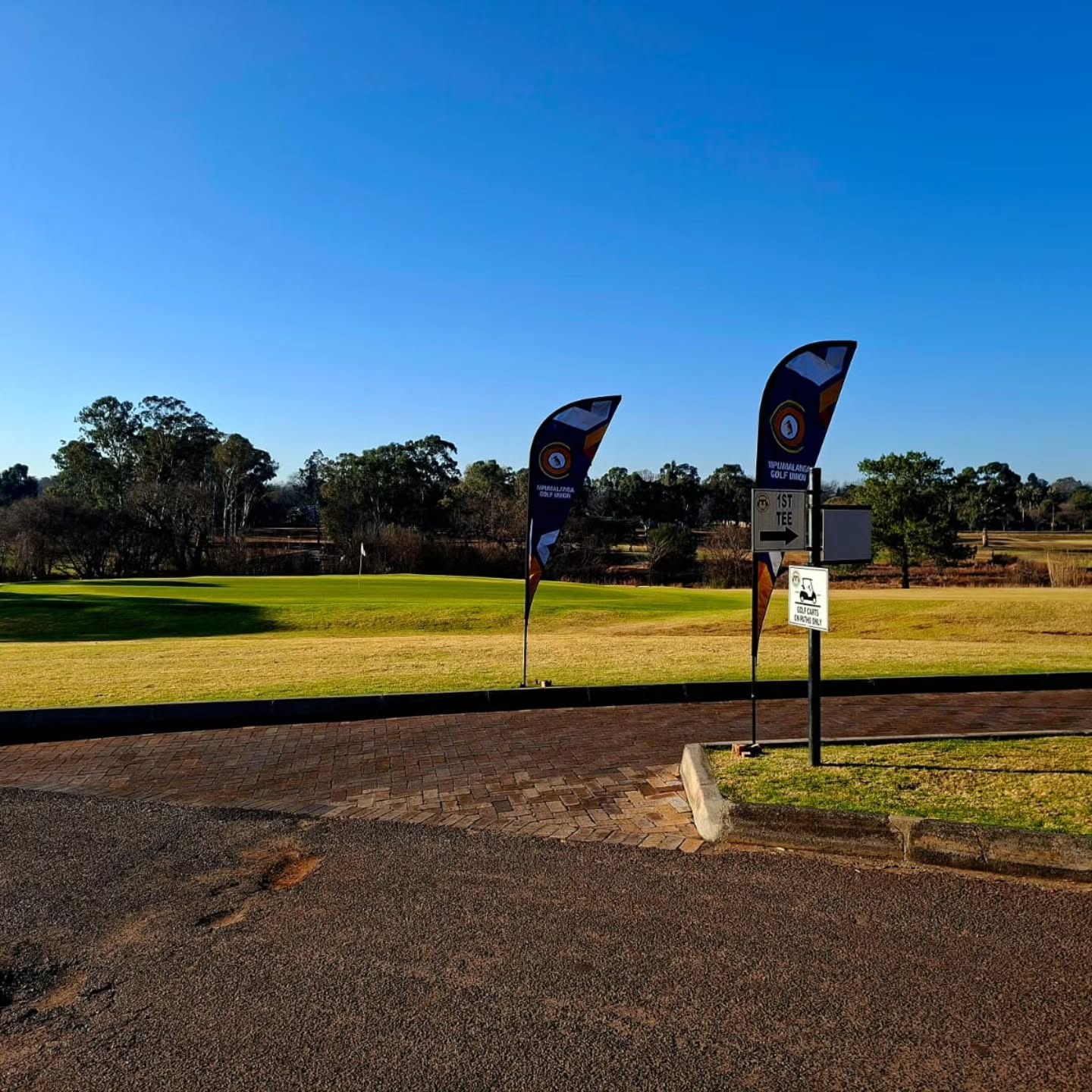A beautiful day in Middelburg as we get ready to tee off for Day 1 of the Mpumalanga Senior Open!
Follow all the live action and scoring via the link below:
https://mpumalanga.cw.za.prod.dotgolf.co.za/tournament-detail?tournamentid=1201&competitionid=1337&clubid=121
Wishing all the gentlemen competing the very best of luck. 🏌️♂️👏
#MpumalangaGolf #MpumalangaSeniorOpen #SeniorGolf #GolfDay #TeeItUp GolfLife MGU middelburgopportunity