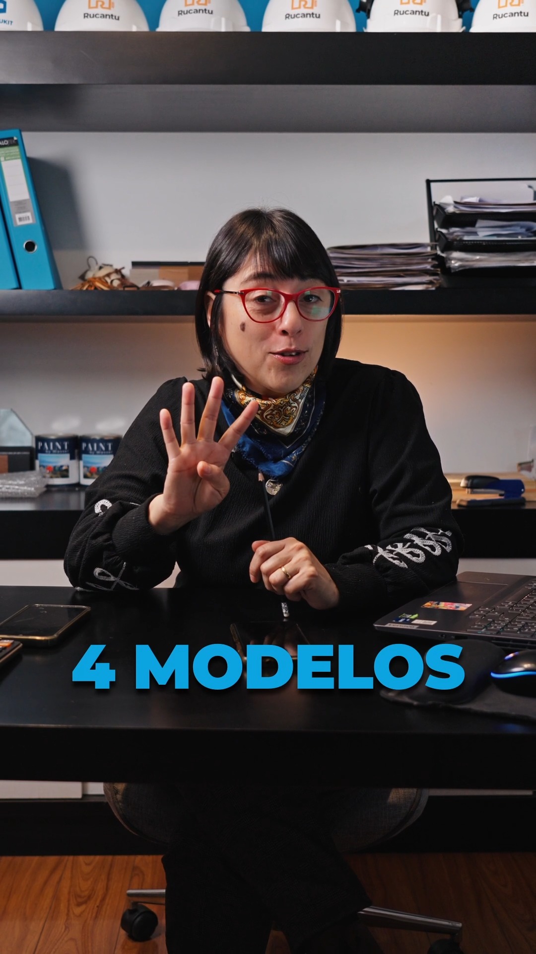 Construir por etapas no es construir a medias, es construir con inteligencia 🧠
Uno de los mayores errores al iniciar una vivienda es intentar resolverlo todo de una vez 😰
El presupuesto se estira, las decisiones se toman con apuro y la calidad termina cediendo justo donde más importa: en la estructura.
La Línea Constructiva StarterKIT plantea una forma diferente de abordar el proyecto 🔄
Entrega la obra gruesa completamente resuelta, integrando estructura, aislación térmica, revestimientos exteriores y cubiertas como elementos fundamentales para que tu vivienda quede correctamente protegida y preparada el inicio 🛡️.
Desde ahí avanzas por etapas, a tu propio ritmo y según tu presupuesto, con la tranquilidad de que lo fundamental ya está resulto y bien ejecutado.
Porque una vivienda que parte bien, se termina bien 🏠
🔹 Obra gruesa completa desde el inicio
🔹 Estructura protegida frente a la intemperie
🔹 Aislación térmica incluida
🔹 Avance gradual según tu presupuesto
🔹 Ingeniería estructural de alta precisión
🔹 Más de 40 años de experiencia comprobada
👉 Conoce la Línea StarterKIT y descubre por qué es el estándar correcto desde el inicio de tu proyecto.
#CONSTRUKIT #StarterKIT #ObraGruesa #ConstruccionPorEtapas #ViviendasIndustrializadas #Chile #PlanificacionDeObra #ConstruirBien