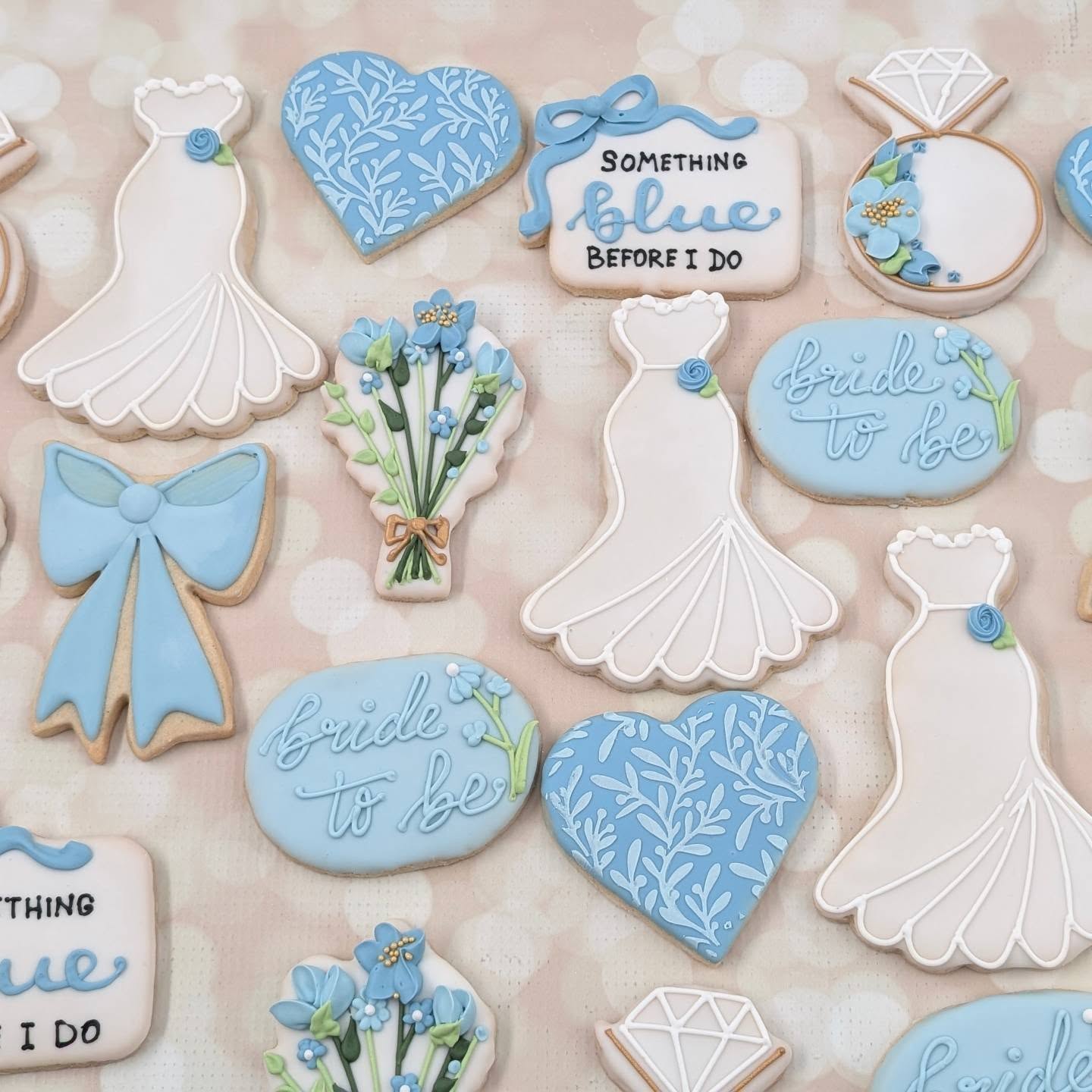 Custom sugar cookies!!
#customsugarcookies #madefromscratchbakery #supportsmallbusiness #supportlocal