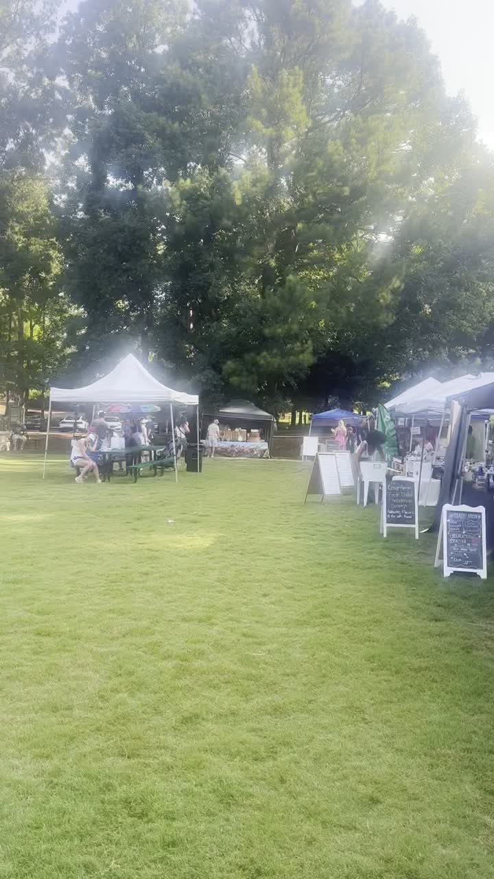 🥒📍 We’re LIVE at Dunwoody Farmers Market in Brook Run Park right now!
Come taste what fermentation with an attitude looks like — live vinegars, DIY pickle brines, zero shortcuts, all flavor. Swing by, grab a sample, and let us turn your bland into grand. 🍋✨
#TheTickledPickler #TurningBlandIntoGrand #DunwoodyFarmersMarket #BrookRunPark #LiveVinegar #DIYPickleBrine #ShopSmall #WomenOwnedBusiness #GeorgiaGrown #FarmersMarketFinds