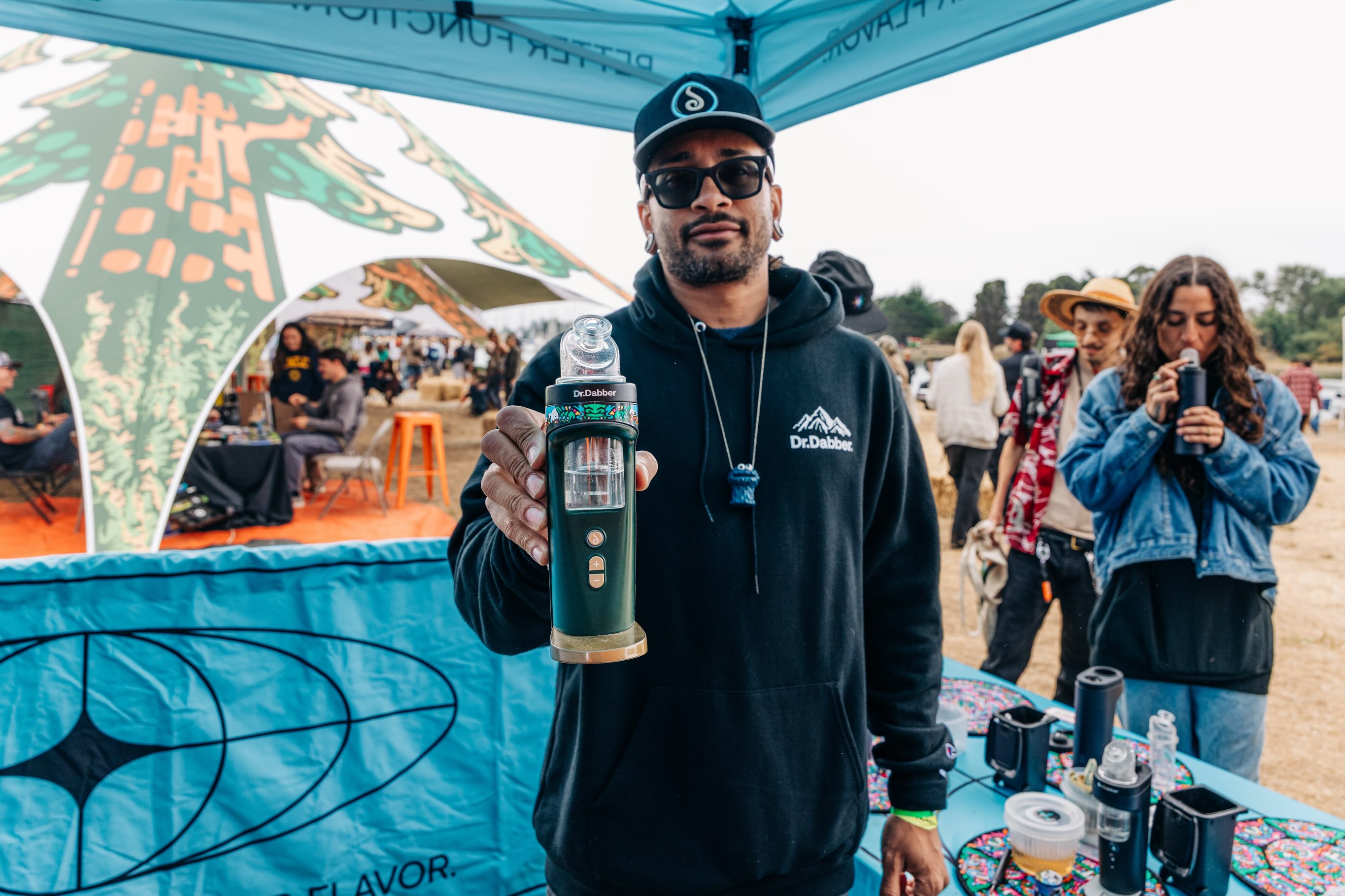 We’re stoked to have Dr. Dabber back at Cannifest! They’ve been a huge supporter of the festival and an incredible partner over the years. 💚
Dr. Dabber is a major Cannifest sponsor and the proud sponsor of the Headstash Bowl Meltdown! 🏆🔥
Come check out Dr. Dabber and experience everything they’re bringing to Cannifest weekend!
📍 Arcata Ballpark 📅 September 12–13, 2026
🎟️ Tickets on sale NOW 👨👩👧👦 Kids 12 & under FREE
Photo credit: @karlarivasphoto