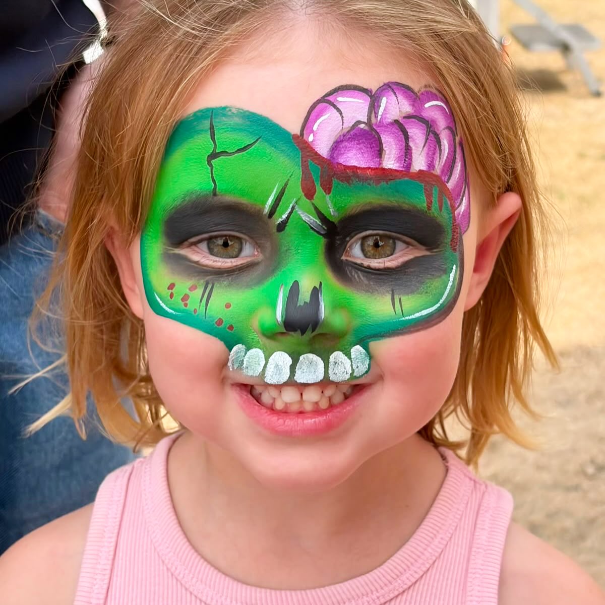 Sparkles and zombies at @christchurchcarnivaluk β¨π¦π¨ what a fabulous weekend. It is always one of my favourites of the year! π #facepaintersofinstagram #facepainter #facepainting #facepaintbournemouth #facepaint