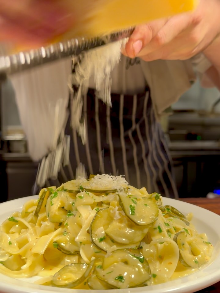 Seasonal pasta dishes…every Wednesday evening
Courgette, lemon & chilli is a current favourite!