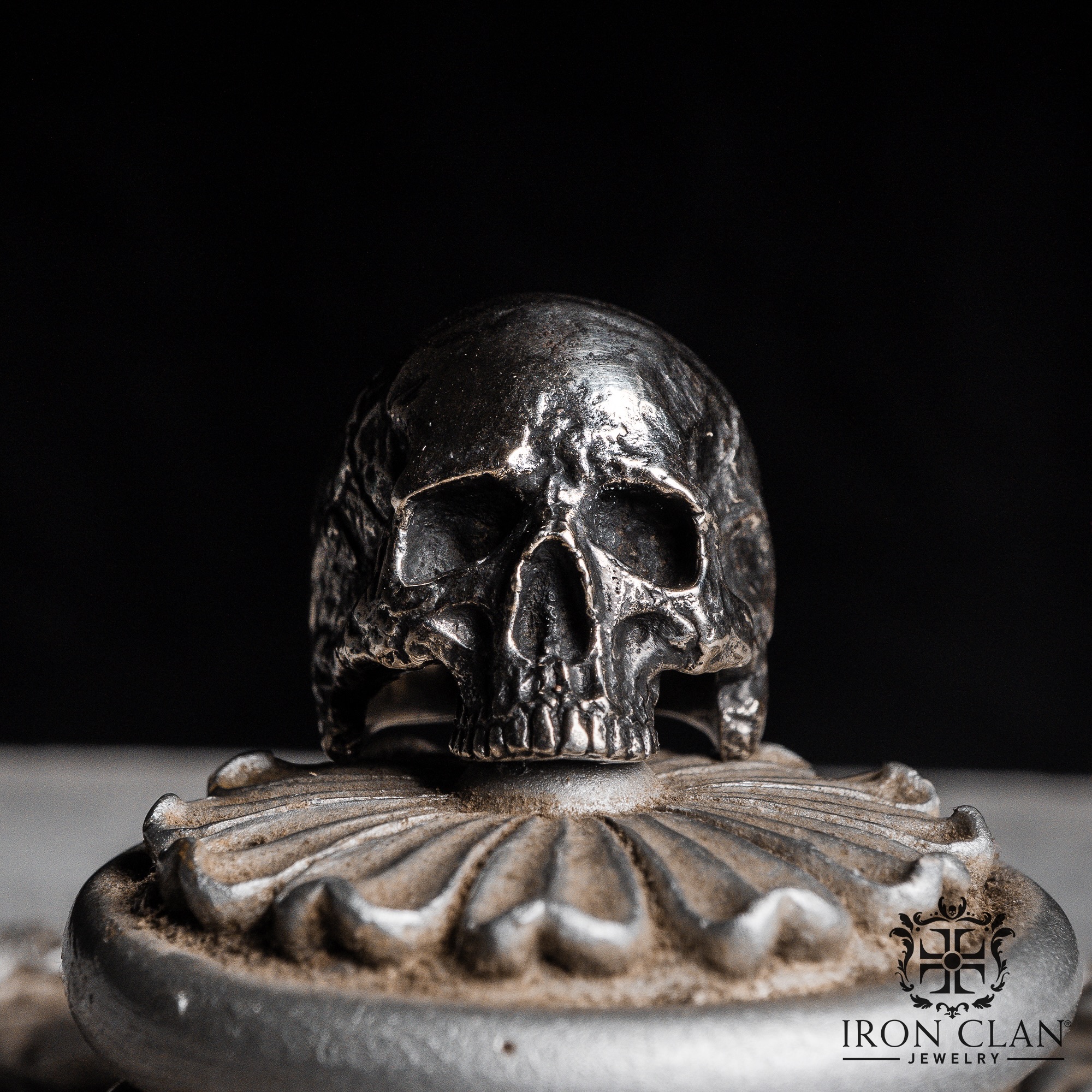 INFINITY JAWLESS 5 RING STORY:
Basic skull with detailed shape as the original skull without jaw (jawless that have been buried for many years, and was reinstated from the grave, the skull will continue to be developed in the form of not just one model but will continue metamorphosed into a form more perfect in detail and sizes.
Each piece will comes with:
- A Signed Certificate of authenticity
- Jewelry polishing cloth
- 1 Exclusive Iron Clan's Jewelry Box
- 2 Free Stickers and Iron Clan's welcome card
- 1 Iron Clan Plastic Bags
- Receipt and Customs note, so it will reduced tax fees
PLEASE NOTE:
EVERY JEWELRY that we made is LIMITED, we just cast this rings up to 66 pieces in every single year.
ALL RING IS MADE BY ORDER, HERE THE ESTIMATED PROCESSING TIME:
- PEWTER: only 3 - 5 business days
- WHITE BRASS, BRASS & SILVER: 2 - 3 weeks
__
π₯ Iron Clan's Jewelry is available worldwide at
www.ironclan.co & ironclanjewelry.etsy.com
π Tokopedia: Iron Clan Chamber (Indonesia)
__
#IronClanRings #IronClanJewelry
#Skullring #925Silver #GothicJewelry