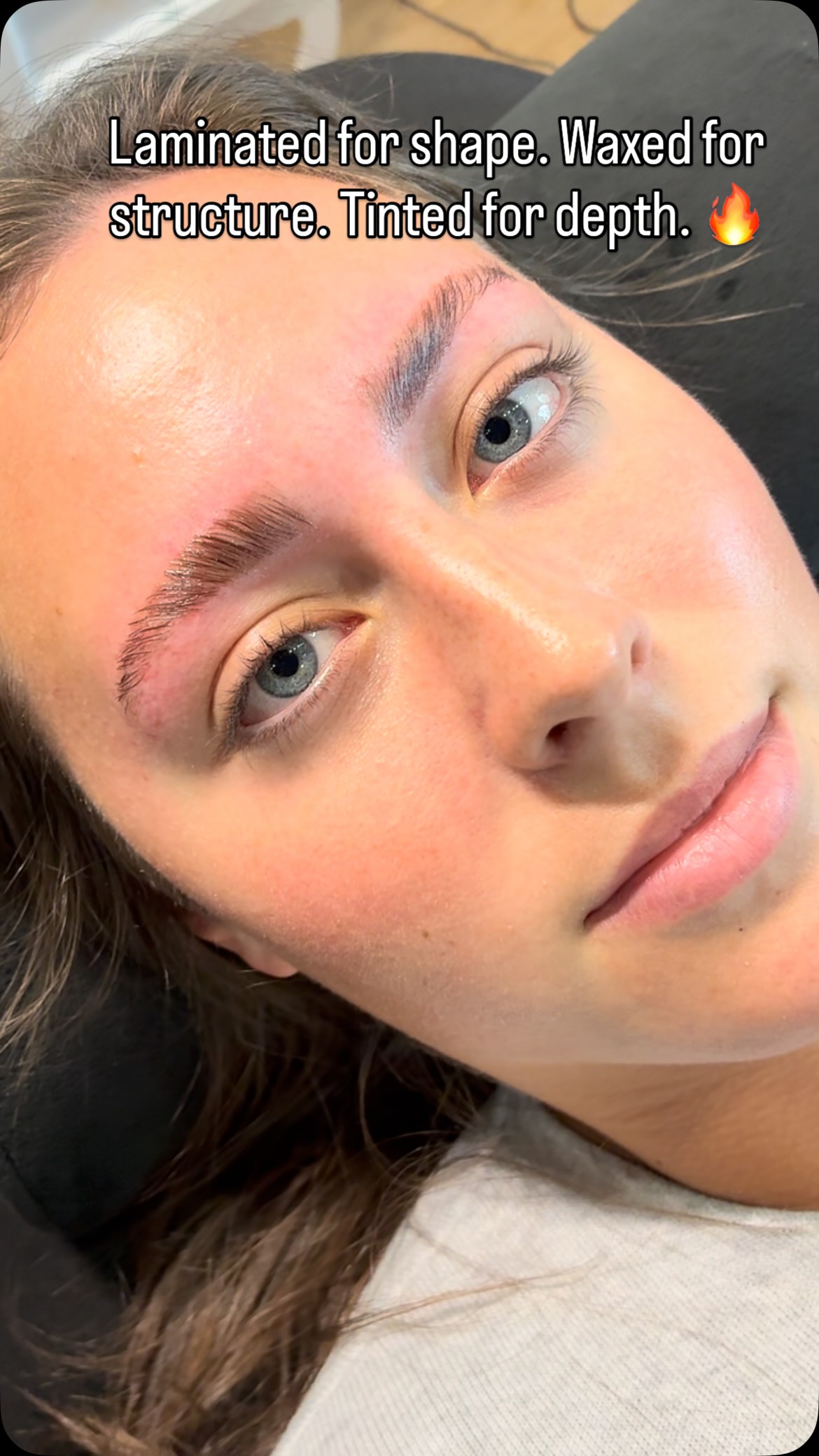 Thinking about microblading? Try this first. ✨
We transformed these brows using our signature 3-step protocol:
1️⃣ Laminated for shape and direction
2️⃣ Waxed for clean, crisp structure
3️⃣ Tinted for rich, full depth
No needles, no downtime—just full, fluffy, perfectly framed brows that last.
Save this post for your next brow appointment, and drop a “🔥” in the comments if you’re obsessed with this reveal!