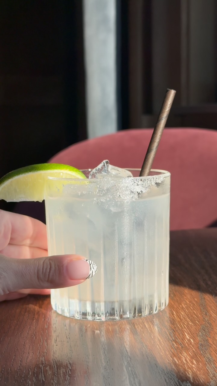 Not every tradition comes from the Midwest. Bright, balanced, and just a little unexpected, the Ringmaster Margarita has earned a loyal following among guests looking for something beyond the usual supper club pour.