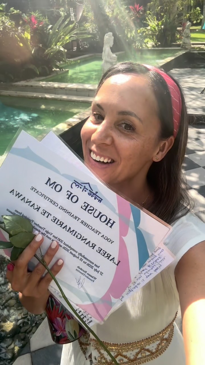 A seed planted in February… a dream realised in Bali. 🥹🧘🏽♀️✨
I DID IT! 200HR Yoga Teacher Training complete.
Back in February, while meditating on the beach, an idea dropped in…Yoga teacher training.
Six months later, here I am in Ubud Bali, certificate in hand, after three of the most incredible, heart opening and empowering weeks.
Long days. So much learning. Practising. Teaching. Growing. And discovering that yoga is SO much more than the asanas.
It’s about getting to know thyself, your mind, body, breath, soul, energy and connection to yourself, others and the Universe.
I learnt from 3 incredible yoga teachers and shared this experience with 28 amazing women/ queens from around the world. 🤍
I feel incredibly proud to have represented Aotearoa 🇳🇿 and to now bring everything I’ve learnt home to weave into my mahi and share with others.
So proud.
So grateful.
So empowered.
And SO ready for what’s next. 🔥
Sometimes a dream begins as a quiet thought.
Listen to it. Trust it. Follow it. 🤍
#yogateacher #200hrytt #followyourdreams #trust #lovelife