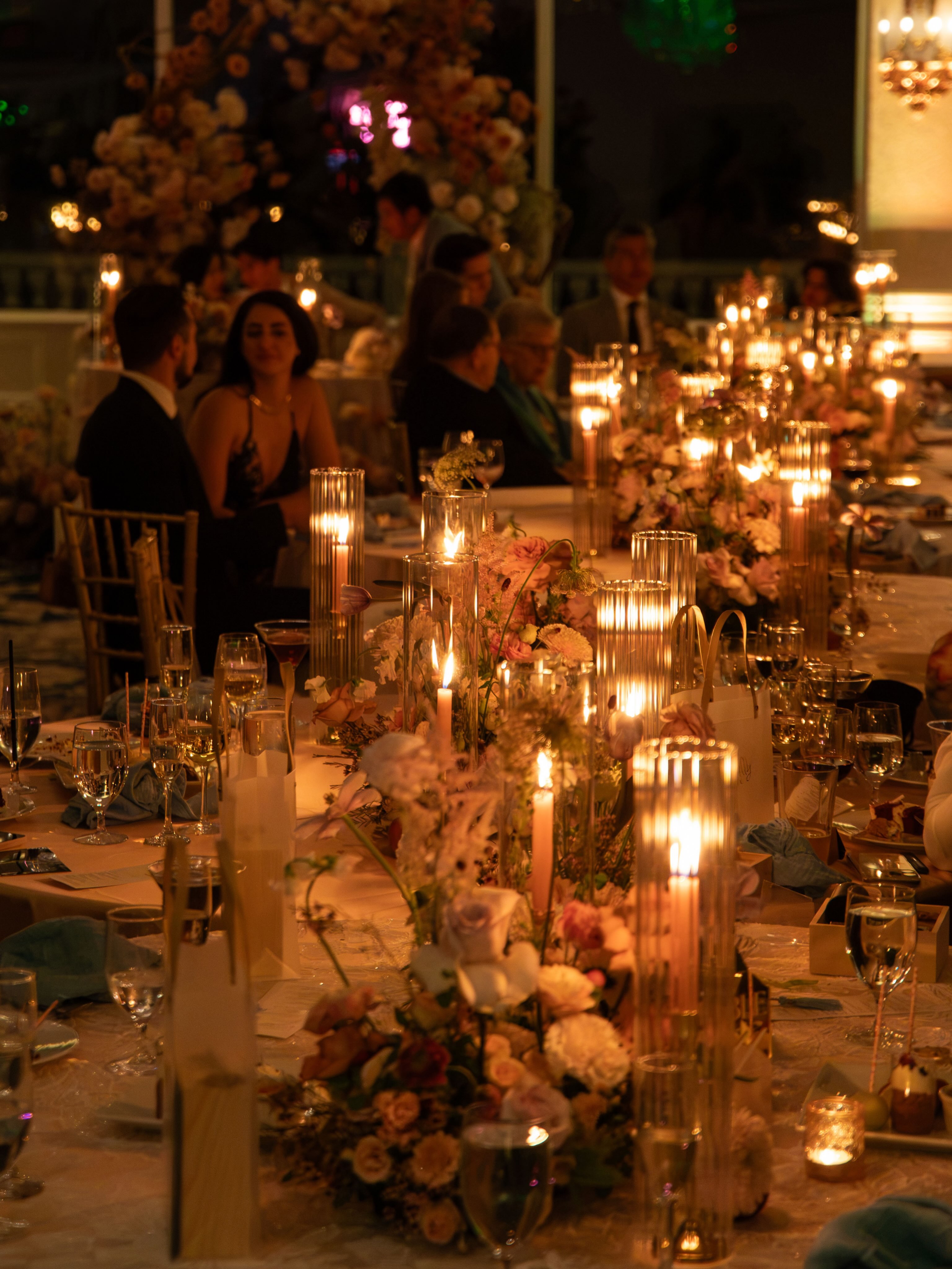 A captivating dinner
Floraland Wedding Floral Design and Planning
#floralandwedding #nycflorist #newyorkweddingplanner #newyorkweddingvenue