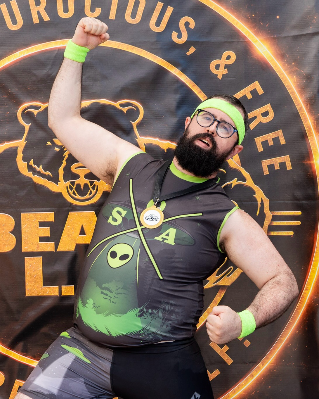 Thank you to Cub LA Judge’s Boy @popdpw
Dave Boy is the current bear-lympics champion.