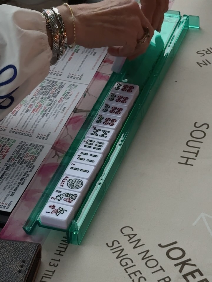 Two great nights of Mahjong in the garden! ποΈπΏ
A big thank you to Erin, Pippa, and Jeanne for coaching us through the games and sharing their Mahjong wisdom! π