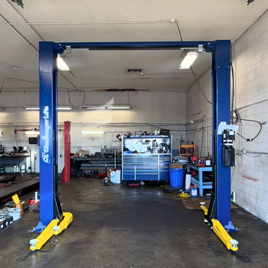 Out with the old and in with the new! A @challengerlifts CL10AV3 delivered and installed by our south end team today to replace this shop’s aging Western lift. Thank you to our local NAPA dealer for the install referral!