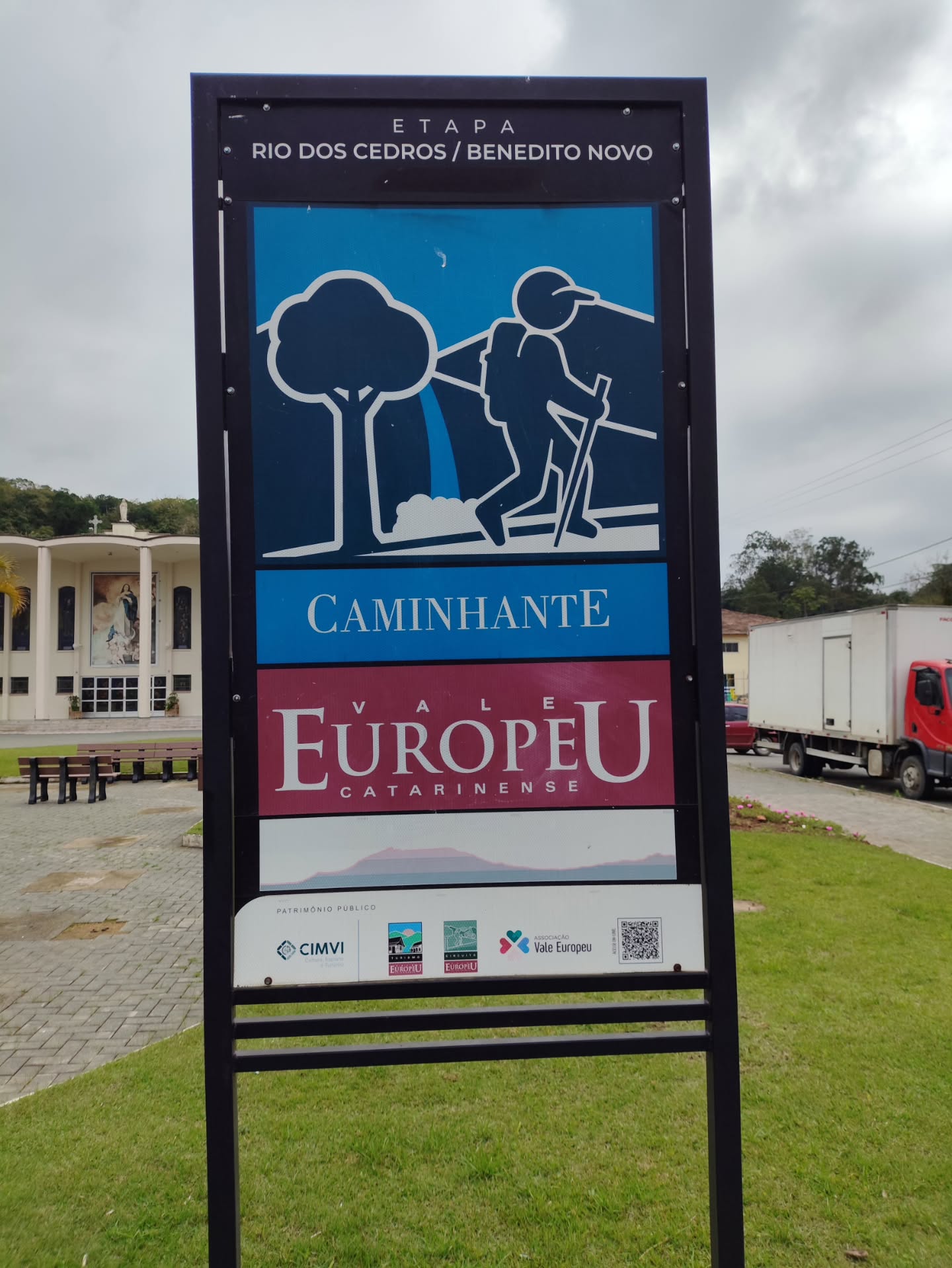 4⁰ dia no Circuito do Vale Europeu concluído com sucesso. Vamos que vamos. 🤗👣🥾😘
