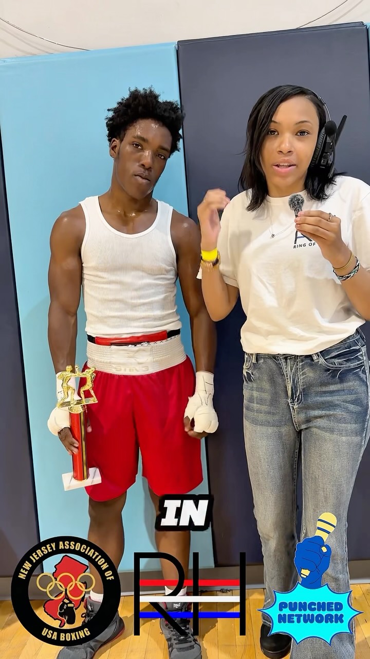 Tymon McCall with @ariaririgarcia speaking on his strategies to victory 🥊🌪️
@coach_dirt
@usaboxingnj
@thefundzcamp
@punchednetwork
#victorynight #showdowninthebricks #amateurboxing #usaboxing #boxingstrategies
