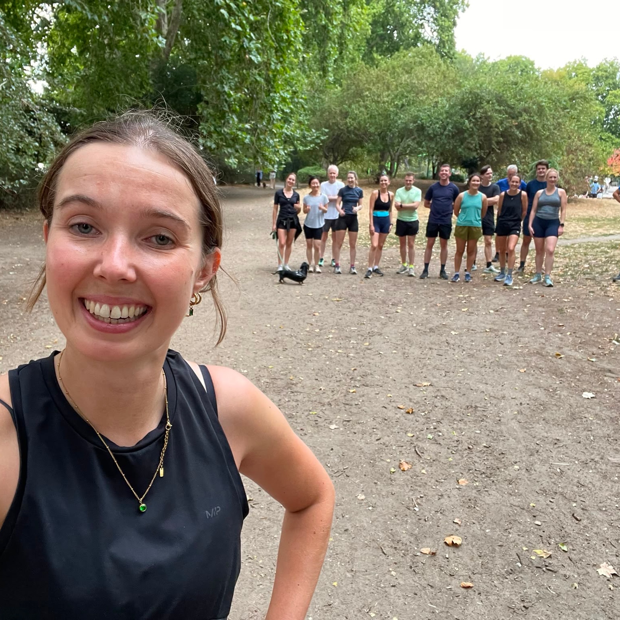Well done to all who took part in one of our intervals sessions last night and thank you to our session hosts!
.
Don’t forget we have our social club run tomorrow, finishing up at the Pear Tree 🍻🍐. 6.45pm at Fulham Pier - see you there!
.
#intervals #running #runningclub #intervals #training
