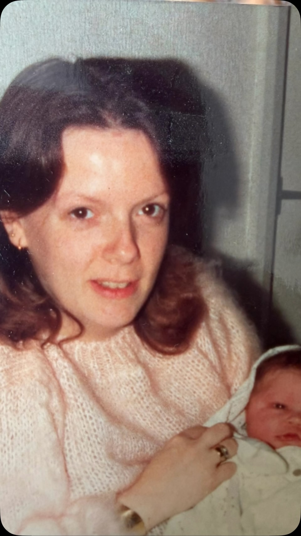 Sometimes I wish that I could freeze the picture…
You dedicated your life to freezing moments in time for us, capturing memories we thought would last forever. We never realised that one day, those moments with you would slip through our fingers and become memories held only in photographs. 📸
Rest easy now, Mum. 🥹
I love you, and I only wish I’d told you that more. 💚🥺
Forever grateful for every picture, every memory, and every moment.
Love you lots xx