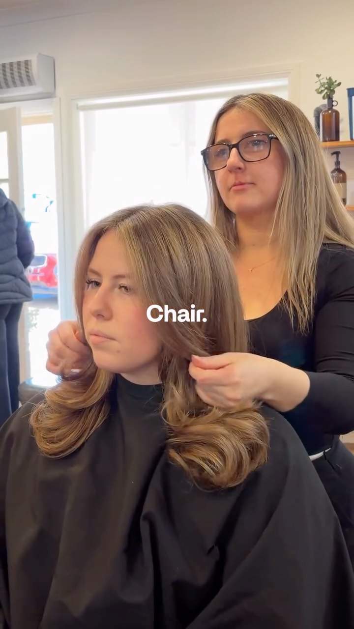 Basin vs Chair. ✨
#canberrahairdresser #holistichaircare #canberrasalon #sustainablesalon