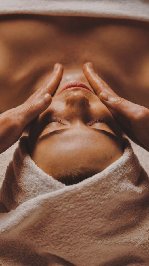 Created with your comfort and beauty goals in mind. ✨
Come relax with us and enjoy personalized treatments in a welcoming space designed for you.
📞 224-407-2140
👉 Book today: medicalbeautycareclinic.com
#MedicalBeautyCare #NewLocations #OakBrookMedSpa #BeautyAndWellness #SelfCare