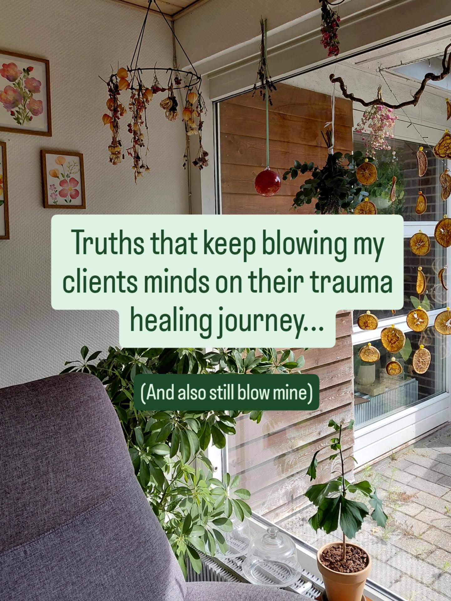 It's crazy how easily we forget these 🙃
I meet a lot of people who are really busy trying to manage their emotions to make them go away.
If having certain feelings and emotions is dangerous, no wonder we develop complicated coping strategies to try to avoid having them 🥵
A great example is guilt.
Many people who are prone to feeling guilty (hello people pleasers), will do A LOT of work to try to avoid that emotion, often because they believe having it = being guilty and thereby being a bad person who then has to compensate. Exhausting!
So instead people pleasers manage, monitor, adapt and explain.
But actually, guilt is just an emotion. It doesn't present a truth, it doesn't have to be acted on, it doesn't have to be an emergency, and it will actually pass. If you let it exist 😉
Who else struggles with this? 🙋♀️
#peoplepleasers #traumahealing #therapist