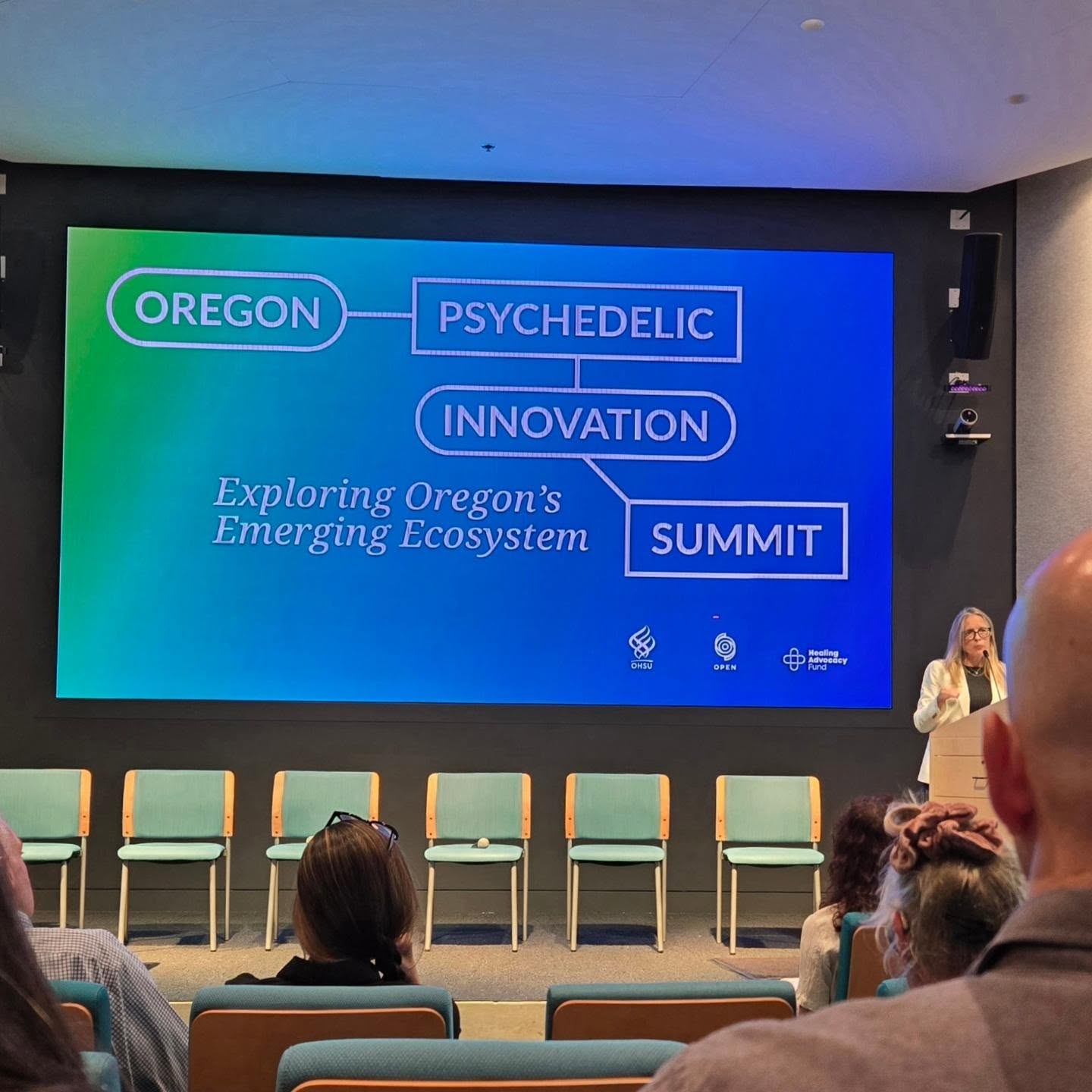 ✨️Thanks to the incredible Heidi Pendergast with the Healing Advocacy Fund, (who e-mailed facilitators a notification) I was able to attend the Oregon Psychedelic Innovation Summit at OHSU (which I wouldn't have known about otherwise!)
Several incredible presenters (some of my favorites pictured!) and some great and illuminating information.
I was floored to hear what amazing, real-world work was going on in Oregon.
The anchoring presentation was the landmark study that was just published in JAMA regarding people who have gone through Oregon's program and some of those outcomes.
The real-world outcome group of presentations and panel was truly a highlight to hear. I just wish there was more time in Q&A!
Overall, was wonderful to hear of the awesome research and studies which are solidifying the anecdotal experiences of the people doing this work and the clients they serve. ✨️❤️