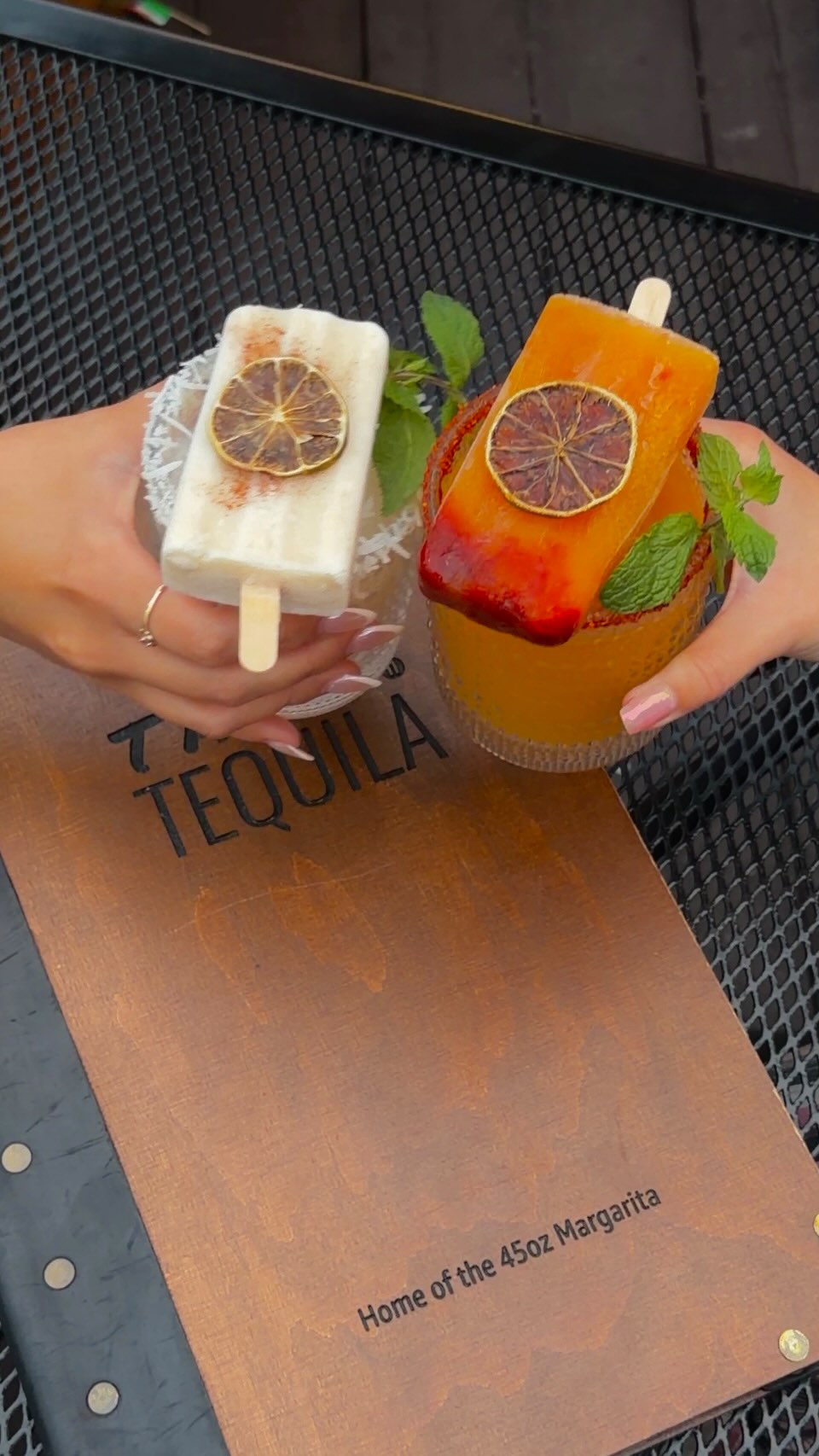 Summer tastes better with good company. 🍹☀️#tacontequila #niagarafalls #patioseason #margaritas #mexicanfood