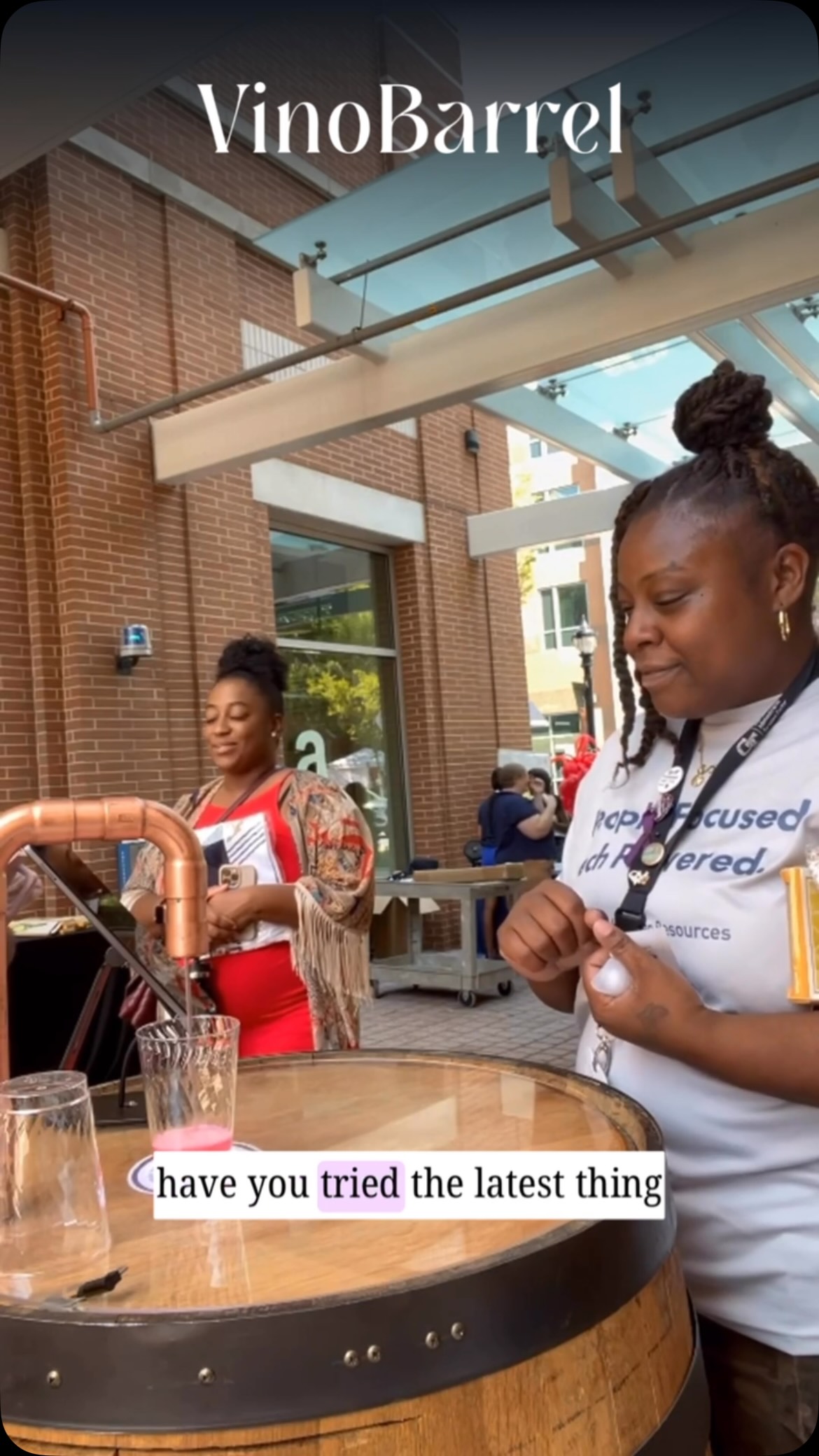 Wine tastes better when it brings people together. 🍷
Discover complimentary pours, new places and real connection with Atlanta’s VinoBarrel Social Wine Club—free to join and free for life.
Start at El Viñedo Local in Midtown. Come sip, connect and celebrate good things.
#VinoBarrel #AtlantaWine #MidtownAtlanta #elviñedolocal