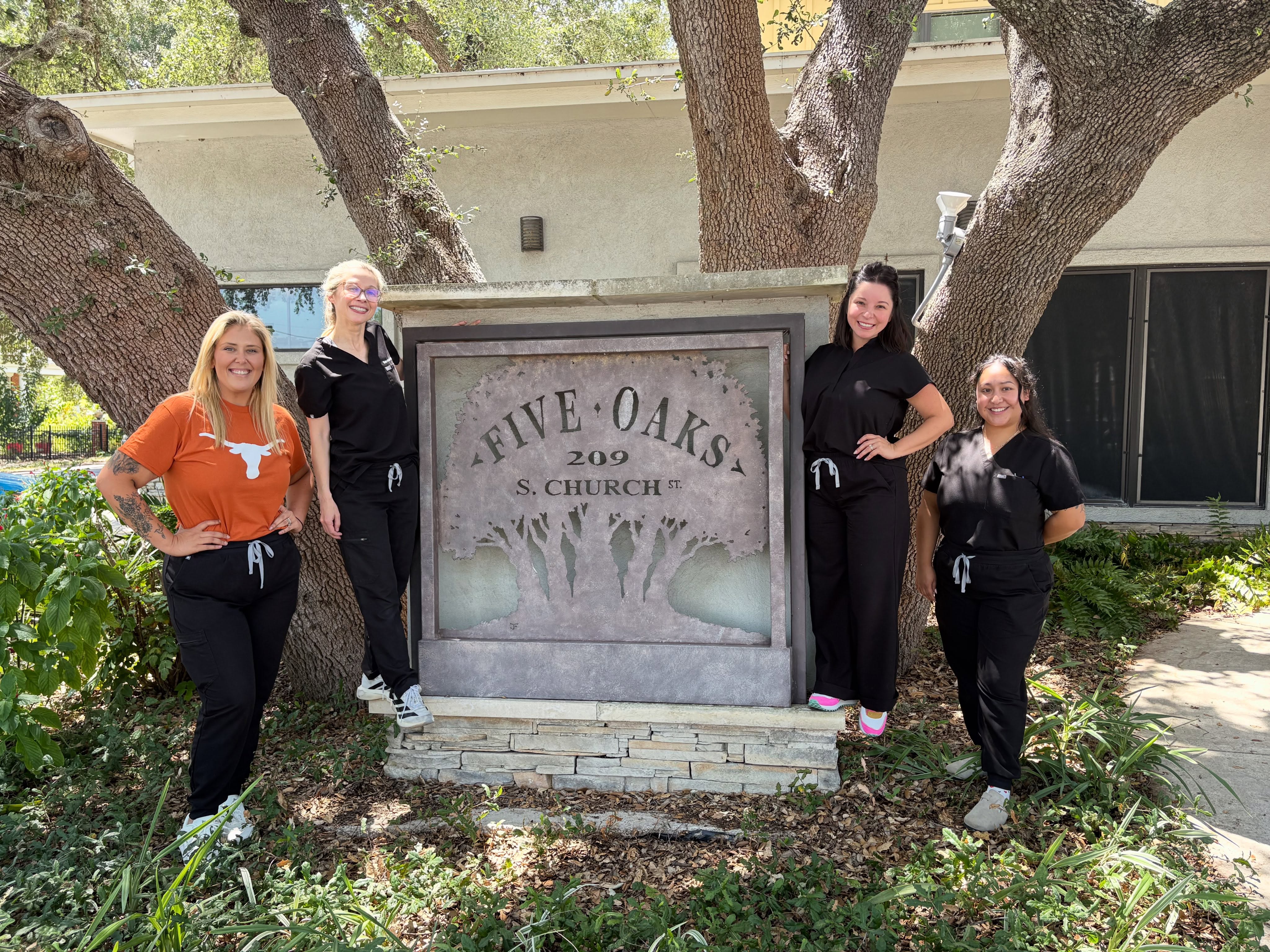 We are celebrating ONE YEAR in Lockhart!!!
#lockharttexas #dermatology #austinskin