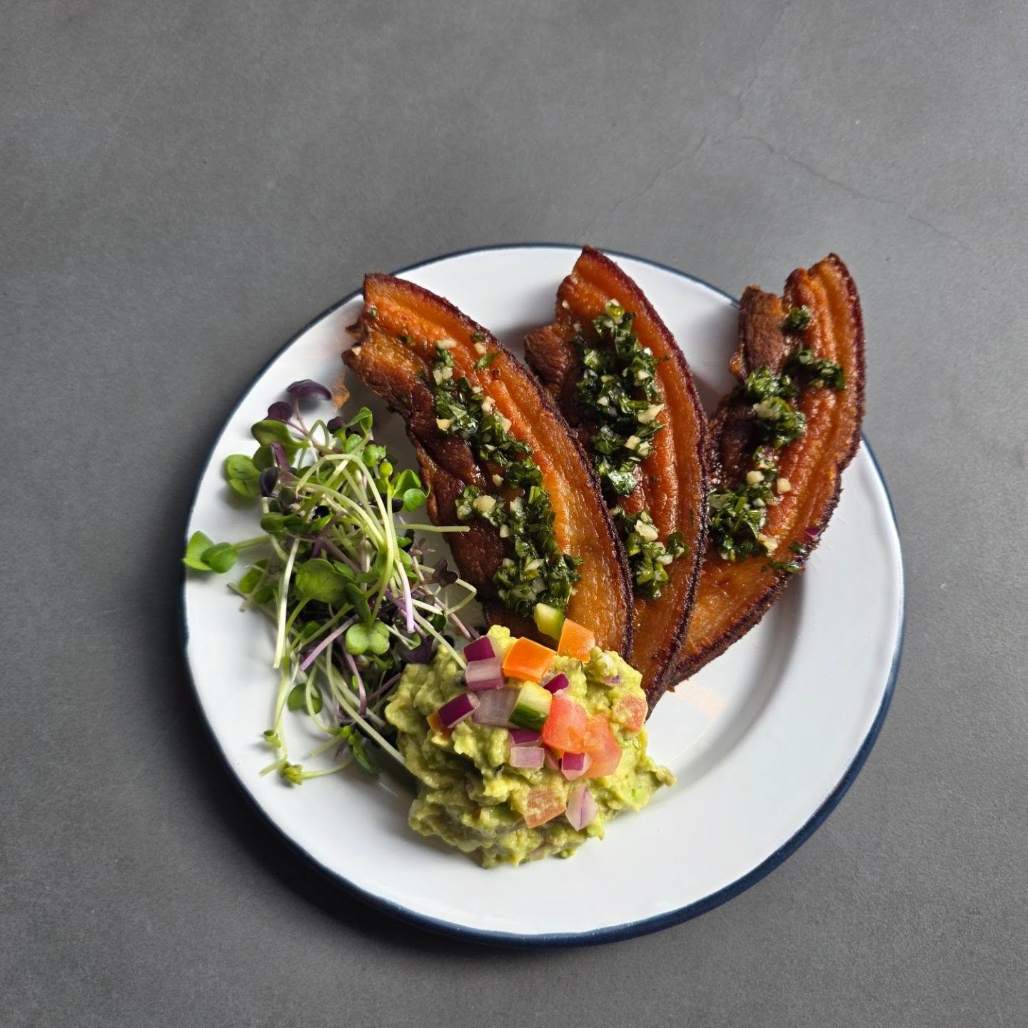 With our house made empanadas in a choice of chicken or pork and our "chicharrones" (crispy slices of pork belly) brushed with chimichurri and served with fresh made guacamole to dip them in. Going so well last night. Our kitchen team have worked hard so we can offer them again tonight. Both these specials are available from now until sold out. They both go well with a beer so come down for a beer or wine and enjoy these specials while they last.
#hobart #hobartfood #hiddencornerhobart