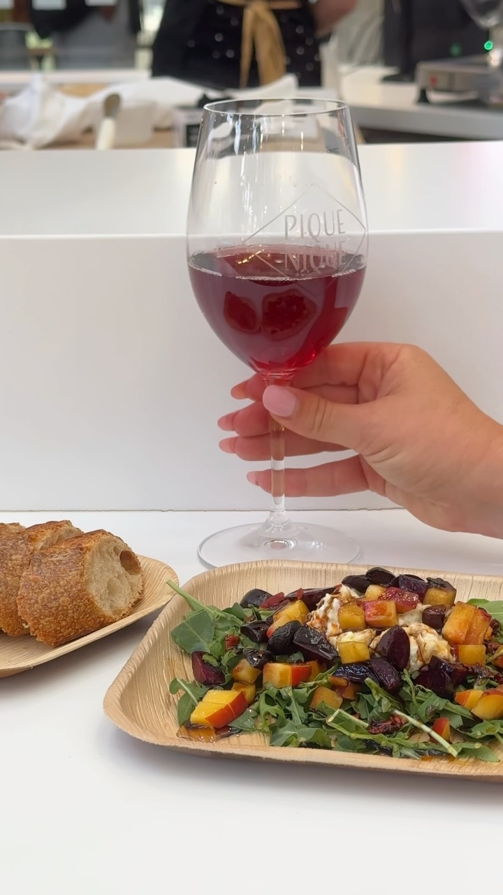 Summer on a plate 🧀✨
Seasonal farmers market stone fruit meets creamy fresh burrata, finished with spicy chili crisp, aged balsamic, and a drizzle of sweet honey.
Served with toasted baguette for the perfect bite of creamy, sweet, spicy, and tangy. 🍑🌶️🍒
And the perfect pairing? A glass of our new Cowsmic Sparkling Red Wine 🍷✨
Don’t wait too long — this dish and our other seasonal burrata menu items are only here through the end of August! Come get your burrata fix before they’re gone. 🧀🤍