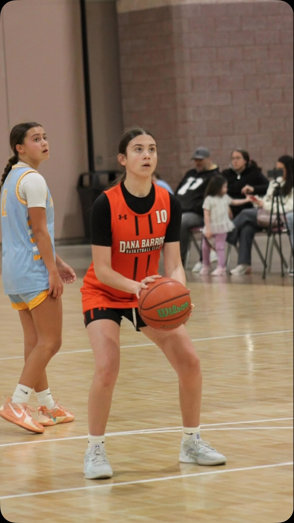 Alyssa Monaghan, one of #DBBC 9th Grade AAU Star Players, had a day @paytonpritch3 camp! “Hardest worker” award & we can attest to it, she is the hardest worker! So proud of you Alyssa!! #danabarrosbasketballclub #dbyl #dbskillstrainingacademy #hardworker