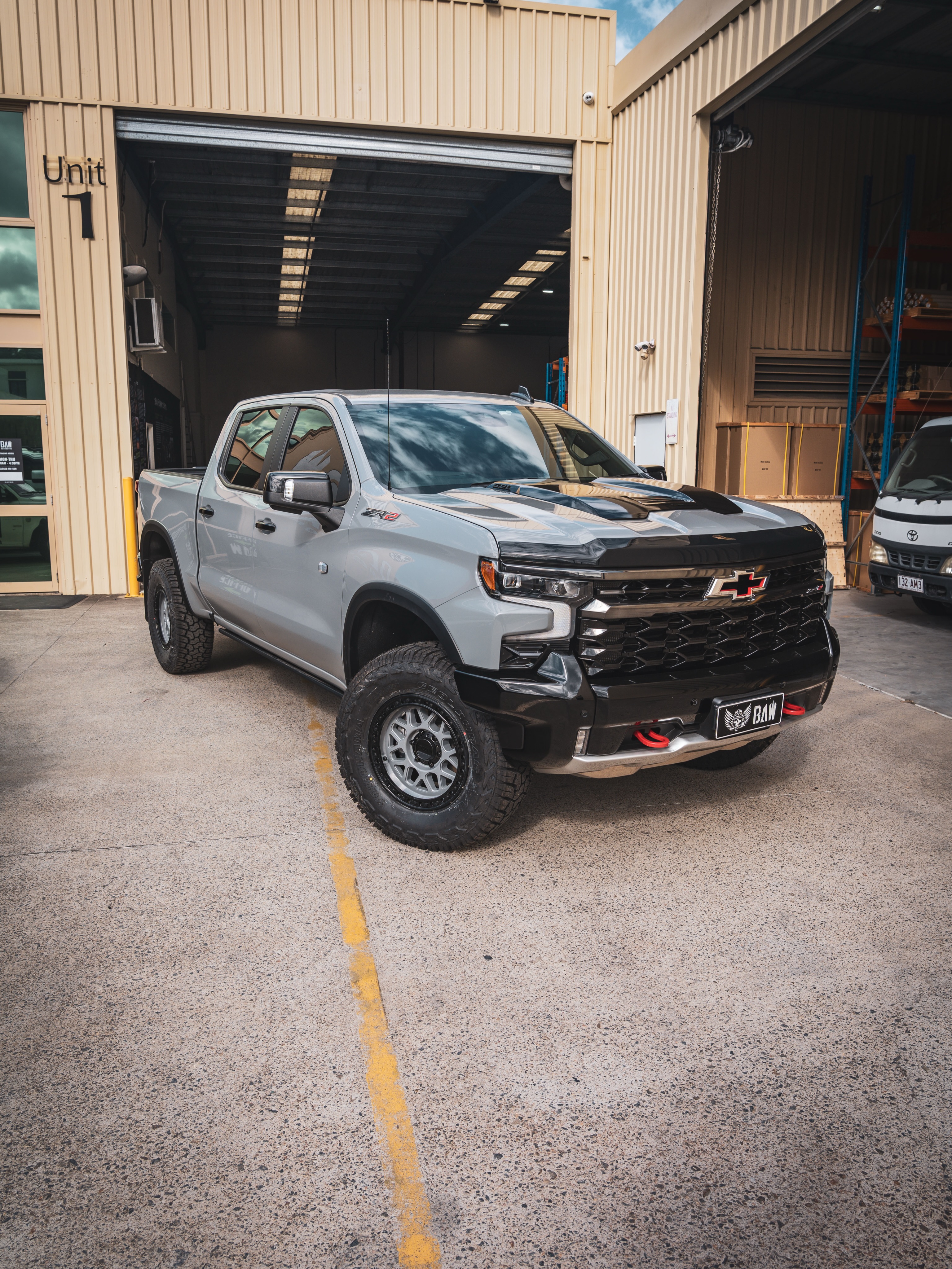 How good does the Silverado ZR2 look on 35s?
Achieved with @offroadindustries Stage 4 GVM upgrade.
Increasing this its GVM to 4,250kg giving this Chevy over a tonne of payload.
Swipe to see the hardware behind the upgrade - FOX 2.5 Performance Elite shocks for adjustable damping, paired with BDS control arms to suit the increased suspension height.
Looking at a GVM upgrade for your Silverado 1500? Hit the link in our bio to see the different ORI stages, pricing and get a quote.