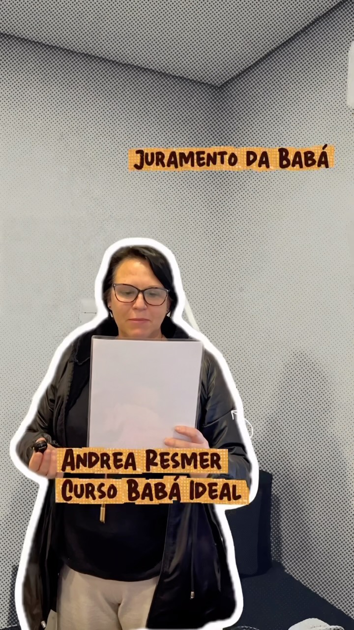 Um dos momentos mais simbólicos do nosso Curso Presencial Método Babá Ideal. 💜
Ao final da formação, nossas alunas fazem o Juramento da Babá Ideal: um compromisso com o cuidado, o respeito, a responsabilidade e a dedicação que essa profissão exige.
O juramento foi escrito por Anna Karolina Ribeiro, fundadora do Espaço Mamma e idealizadora do Método Babá Ideal, especialmente para representar os valores que acreditamos que devem estar presentes na atuação de uma babá.
E nesta turma, quem deu voz a esse momento foi a nossa aluna Andrea Resmer, que conduziu o juramento com muita emoção e representou lindamente todas as profissionais que estavam ali assumindo esse compromisso.
Ser babá vai muito além de cuidar de uma criança.
É assumir a responsabilidade de fazer parte da história e do desenvolvimento de uma família. 💜
Que cada profissional que passa pelo Método Babá Ideal leve esse compromisso para a sua prática.
#MetodoBabaIdeal #BabaIdeal #CursoDeBaba #ProfissaoBaba