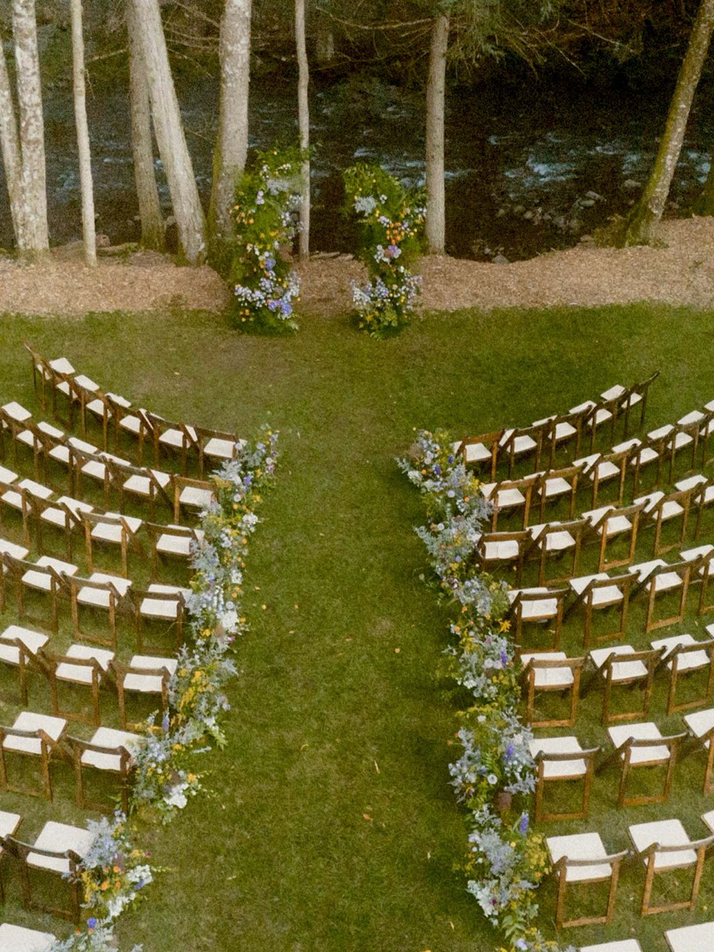 There are wedding venues that give you a beautiful backdrop and then there are places where the landscape becomes part of the story.
Callicoon Hills ❤️
Deep in the Catskills, surrounded by towering trees, wildflowers, winding paths, and a quiet creek, it feels almost like stepping into another world. The kind of place where a wedding doesn't need to be overly produced because the setting already gives you everything.
Riani + Miles wanted their wedding to feel peaceful, slow, and intentional and their celebration at Callicoon Hills did exactly that.
These are the kinds of weddings I’m drawn to most: celebrations where the landscape matters, where the in-between moments are just as meaningful as the big ones, and where the photographs feel less like poses and more like pieces of a story.
Photography: @kyndalcapps.co
Planner: @metier_events
Venue: @callicoonhills
Hair Stylist: @Fluffmebyfania
Florist: @Earthgirlflowers
Band: @elementmusicnyc
Dress: @whiteoakbridalnewyork
Tailoring: @sokayri_custom_couture
Callicoon Hills wedding | forest wedding venue | documentary wedding photography | storytelling wedding photographer | nature-inspired wedding
#callicoonhillswedding #forestweddingvenue #weddinginthewoods #forestwedding #natureinspiredwedding #documentaryweddingphotographer
