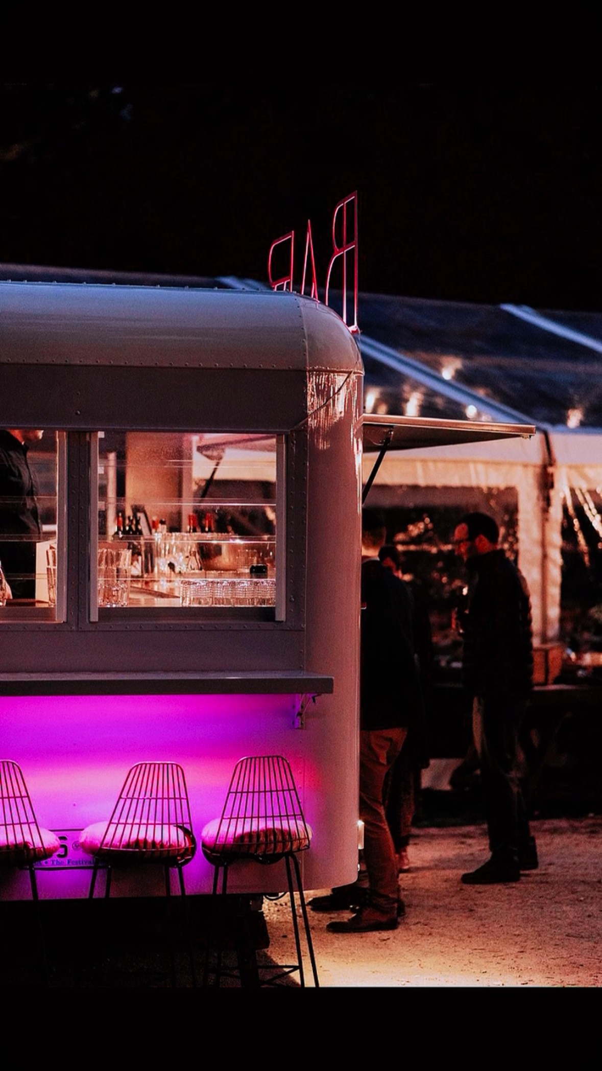 Beautiful from any angle
The Miami certainly makes a statement
Weddings, Corporate Events, Birthdays, Festivals, Trade Shows & so much more
#mobilebartender #cocktails #weddings #corporateevents #tradeshow