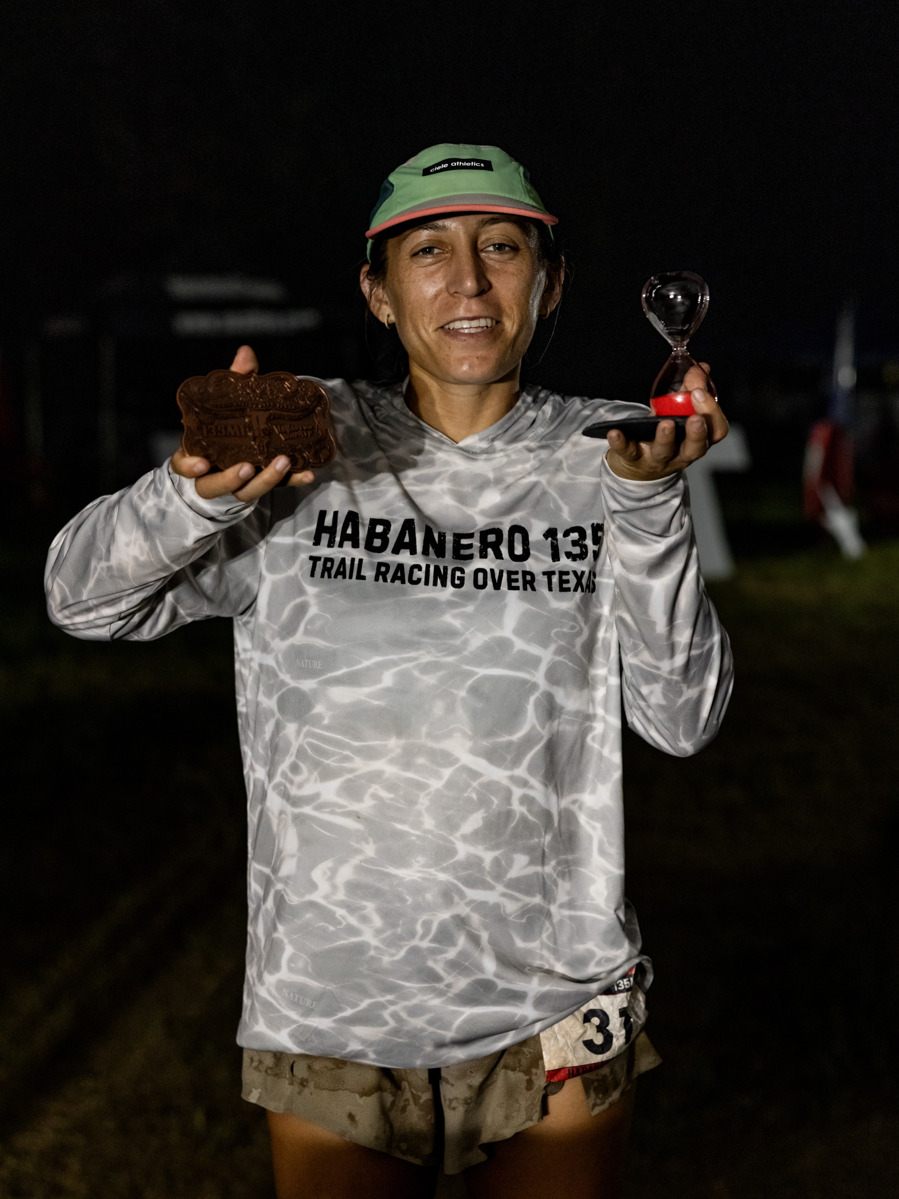 Gabby De La Rosa #31 is our first place overall winner of our innagural Habanero Hundred 135M with a finish time of 30:12:15! A stunning performance of 13:40/mile through 103degree bluebird skies and 7IL ranch sand.
11 years after Julie Schmal was the first and only to finish the 100M.
Incredible. Congratulations Gabby!
#habanerohundred #habanero135 #ultrarunning #getofftheroad