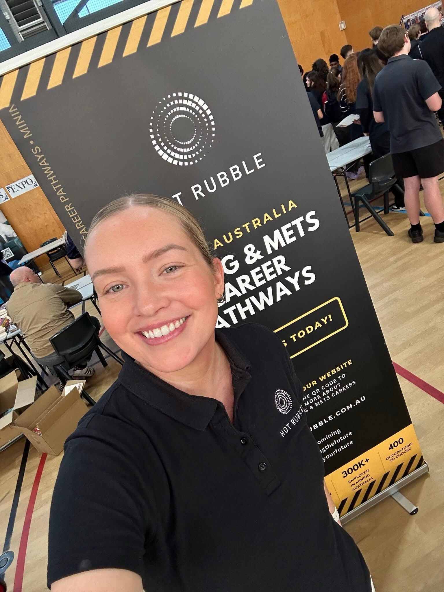 Thank you to Mark Oliphant College for a fantastic Careers Expo! It was great to get Mining and METS careers in front of so many students.
It’s exciting to see just how much interest there is amongst South Australian students in exploring the diverse career opportunities our industry has to offer. Looking forward to inspiring the next generation of our workforce!
Department for Energy and Mining, South Australia
Department for Education, South Australia
Department of State Development
#ExploreEPCareers #MiningEducation #HandsOnLearning #STEMEducation #MineralResources FutureMiningLeaders