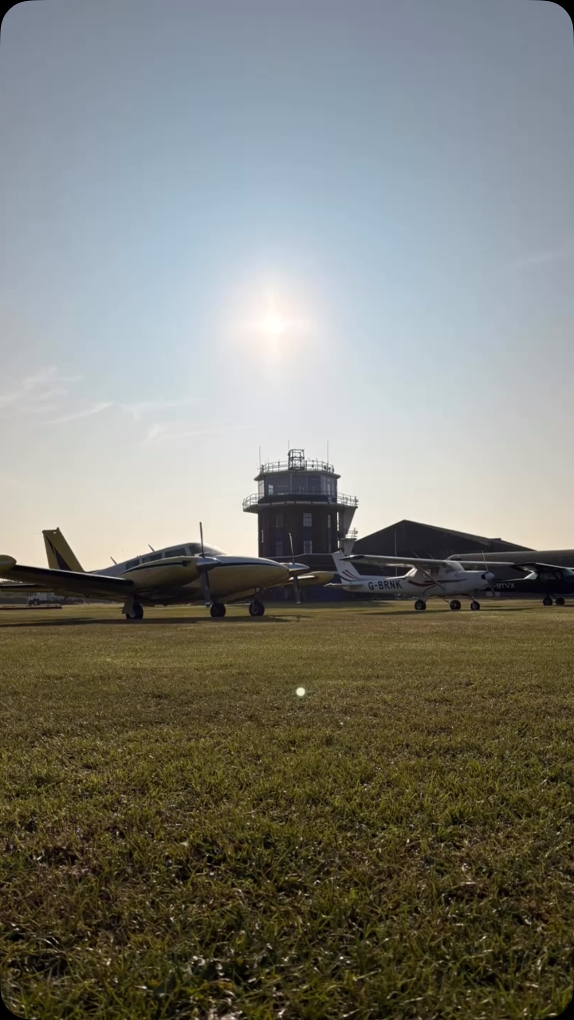 It’s a beautiful morning at Barton Aerodrome and a perfect day for flying!
@lacflyingschool @flyaeroschool and @mainair_barton all have their aircraft out and ready to take advantage of the weather.
We even have @adventure_001_ back again for a day of sight seeing flights!
Thanks to @dandan.heliman for the picture!
#bartonaerodrome #manchester #generalaviationlovers #aviationlovers #aircraft