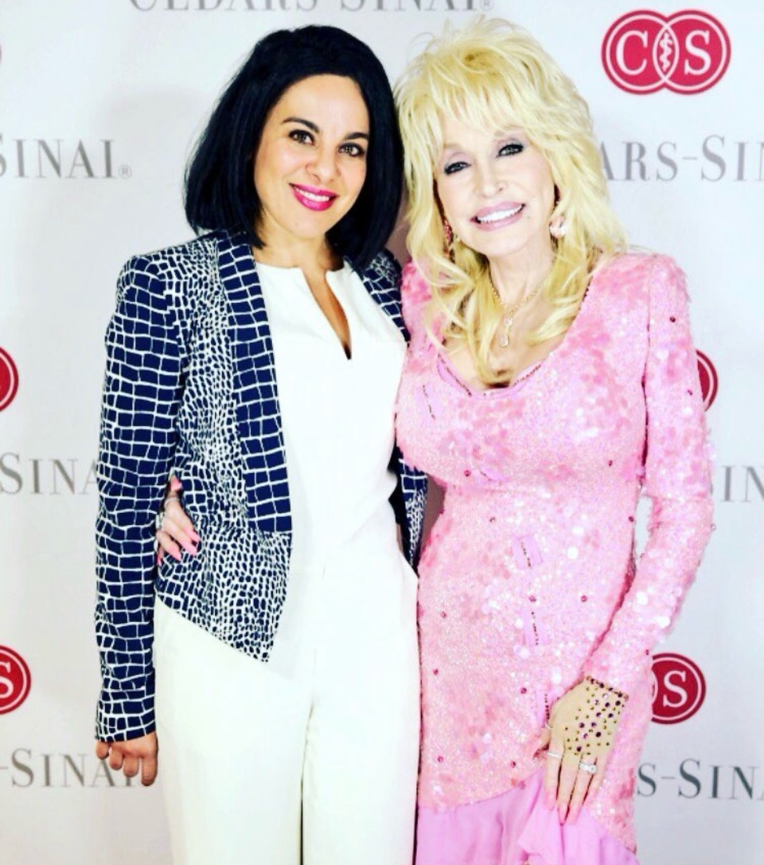 I found this pic from 2017- back when I guess I felt the need to filter over my human imperfections.
Dolly as fabulous as she was - was so down to earth.
I marveled at that attribute every time I saw her.
Your memory will indeed be a blessing dear Dolly💕