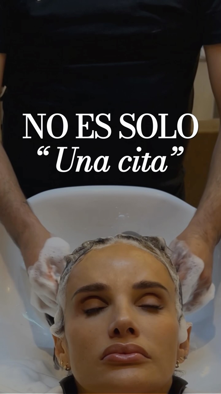 Tus días pueden estar llenos de pendientes, pero hay uno que no debería quedarse siempre para después: tú. 🩵
Haz espacio para sentirte cuidada, escuchada y salir con esa sonrisa que dice que valió completamente la pena.
Tu momento te espera en Monblasq. Agenda una cita contigo: +52 5556 8802 75 📲
.
.
.
.
.
#monblasq #cabellosinfrizz #alisadopermanente #liftingdepestañas #cabellohermoso