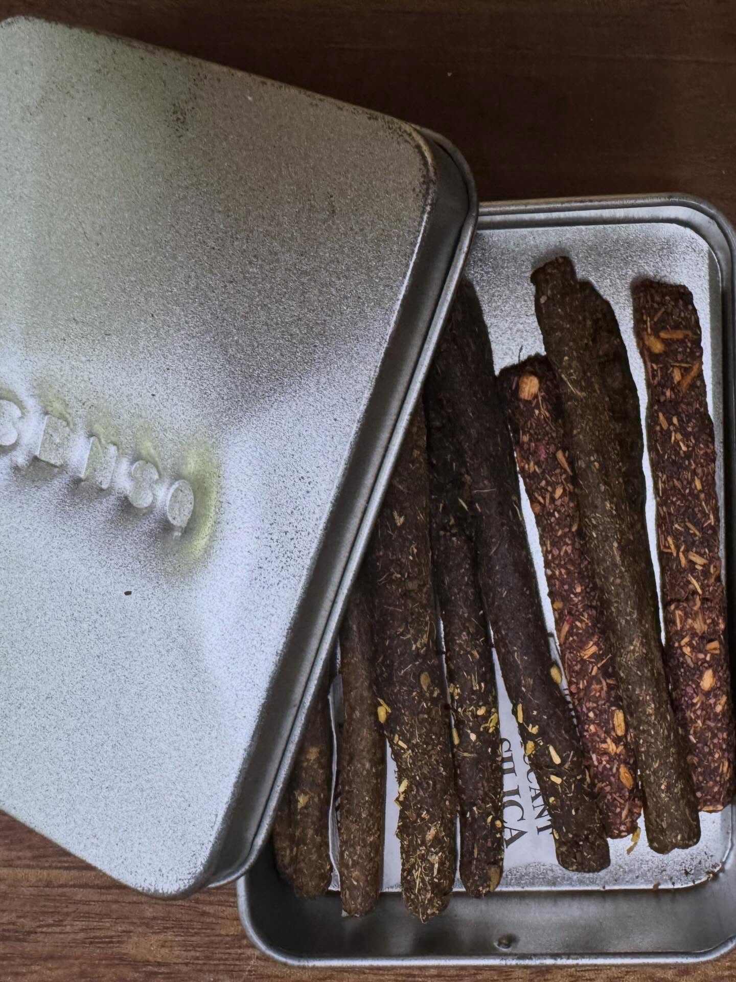 Smudge incense wands in pocket tins for those who like to carry their good juju and positive vibes tools with them everywhere...just to make sure!