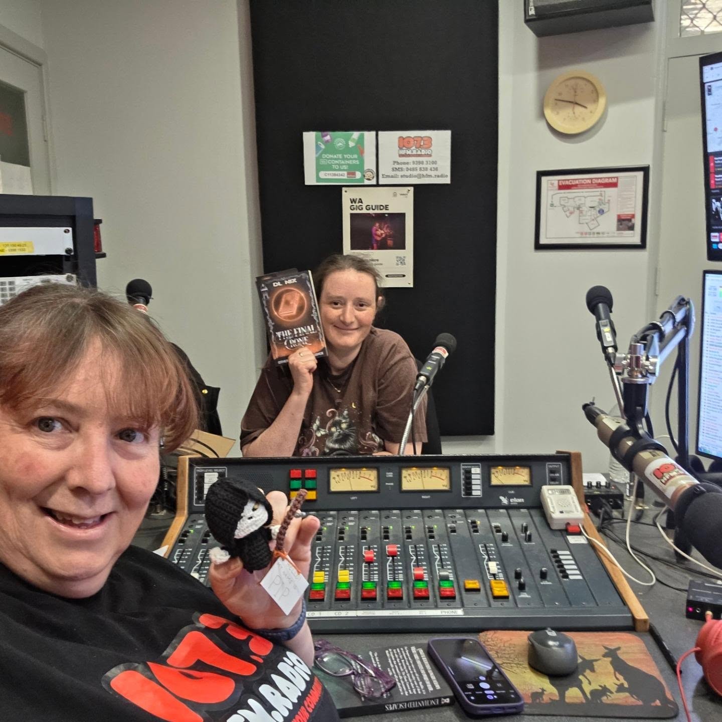 I had an amazing interview with Valerie at the 107.3hfm Circle Sunday Session.