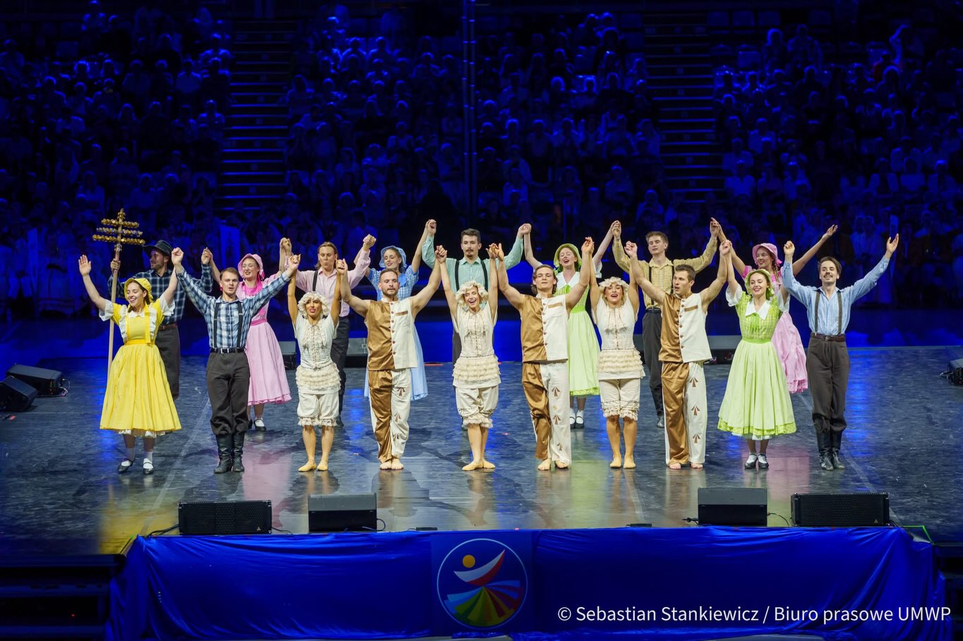 Nine years laterβ¦ and we finally made our return to RzeszΓ³w!!!!π΅π±π¦πΊβ¨
RzeszΓ³w 2026 gave us so many memories to bring home. From sharing the stage to meeting incredible folk groups from around the world, it was such a special experience being surrounded by people who share the same passion and love for dance.
These photos are a little glimpse into our time at the Gala Performance, where we had the honour of representing Australia on stage with our Australian road to Gundagai dance, as well as performing our beautiful Εlubny Kujawiak
Between the performances, colourful costumes, music, new friendships and unforgettable atmosphere, this festival was an experience we will remember for years to come.
Until next time, RzeszΓ³w!!! π΅π±β¨
#kujawysydney #rzeszΓ³w2026 #rzeszowfestival #polishfolkdance