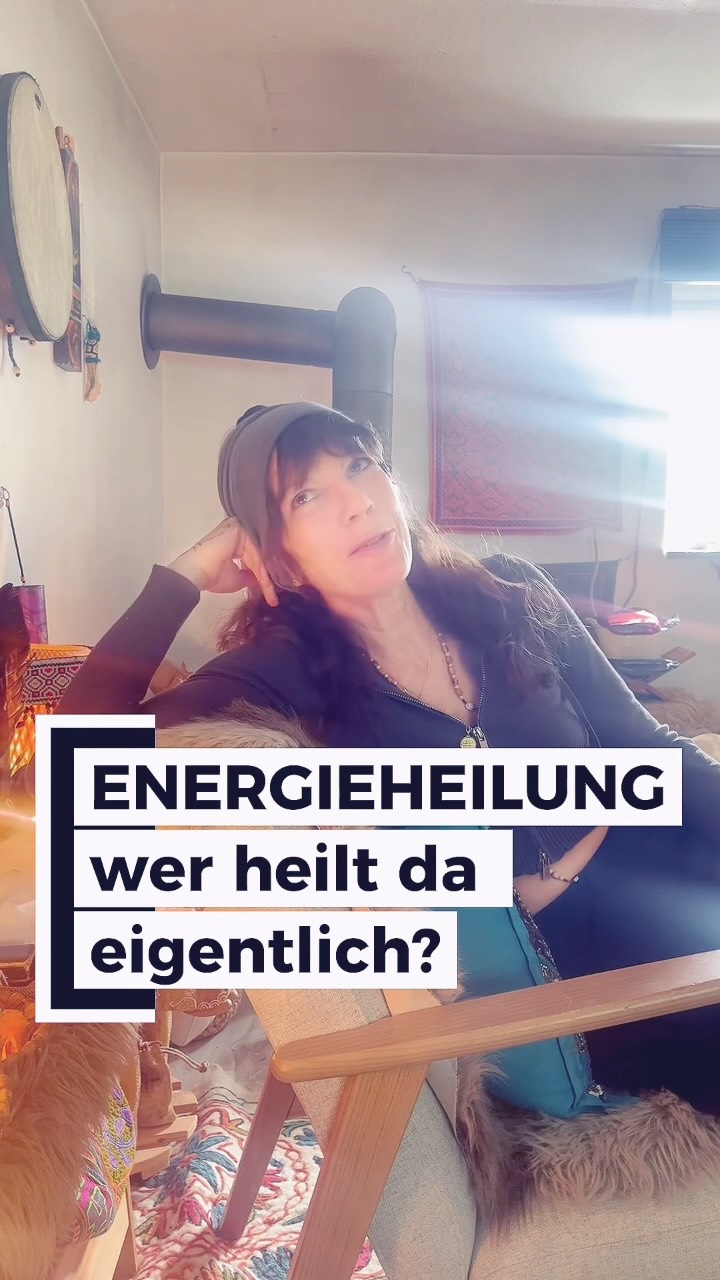 ENERGIEHEILUNG – Wer heilt da eigentlich?
Woher kommt eigentlich die Kraft, von der wir glauben, dass sie uns heilt?
Diese eine Frage hat meine Sicht auf Heilung verändert:
Wer heilt da eigentlich?
Wenn dich dieses Thema bewegt, habe ich einen kostenlosen Guide über die 7 häufigsten spirituellen Irrwege geschrieben und darüber, warum sie uns oft unbemerkt von Gott entfernen können.
🌷 Schreib „KLARHEIT“ in die Kommentare und ich sende dir alles direkt zu.
Außerdem findest du einen neuen Blogartikel zum Thema:
„#energieheilung – Wer heilt da eigentlich?“