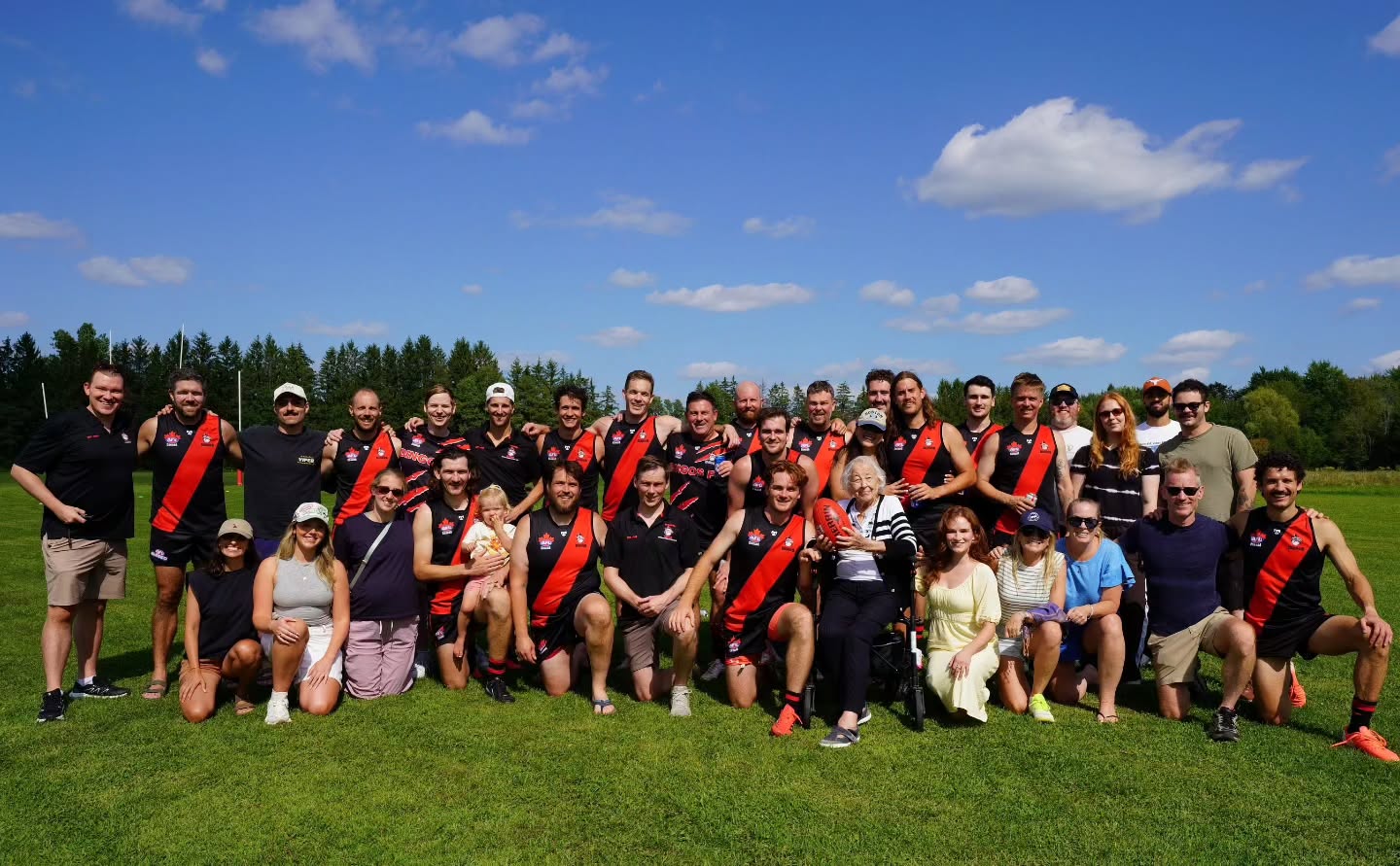 🔴⚫️ Massive thank you to all our supporters who made the trip to Ottawa in Round 11 and helped create a home game atmosphere for us!
A special shoutout to the Clancy family for hosting an incredible post-game BBQ and the generous hospitality all weekend!
#AsAPack