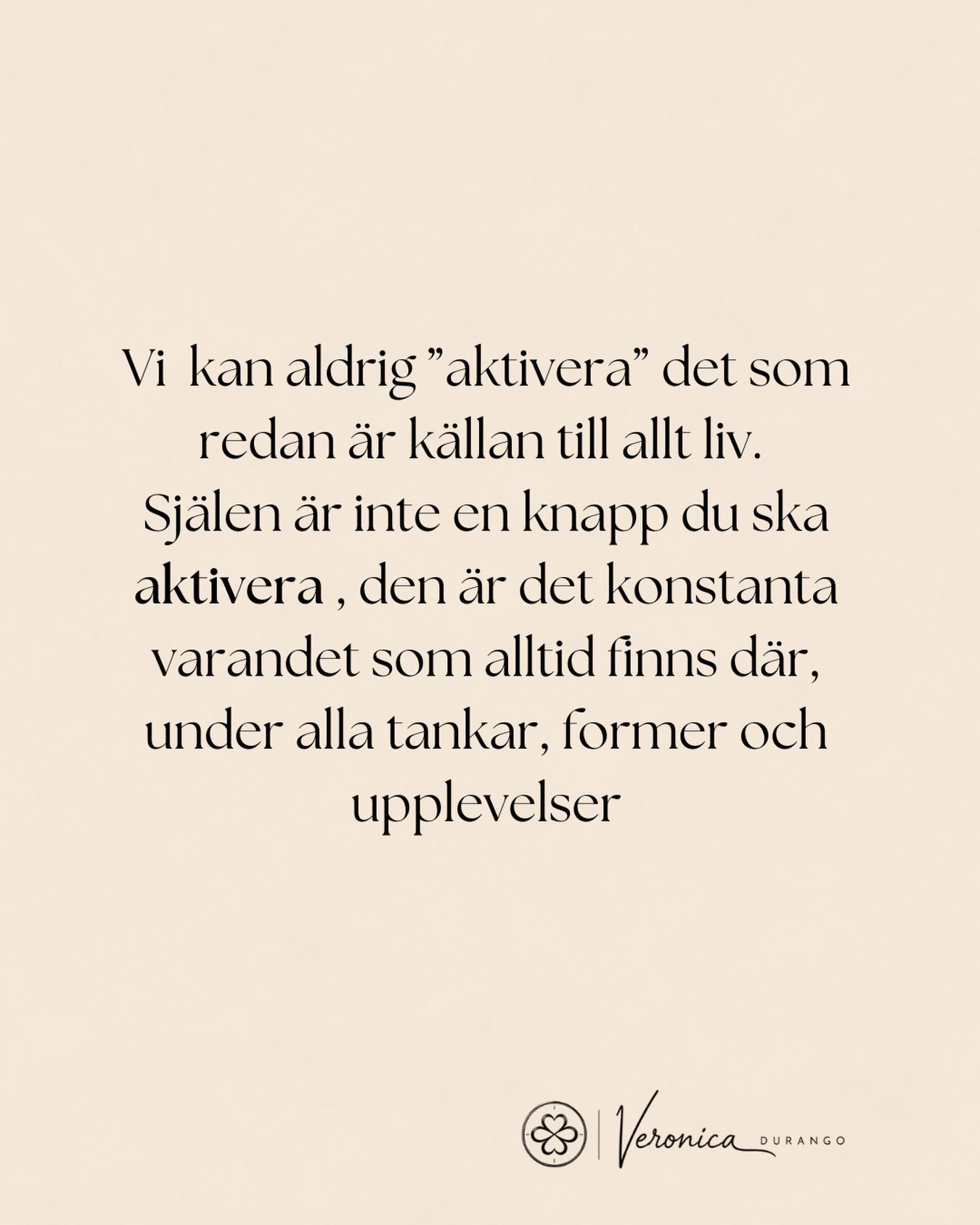 Sluta leta efter startknappen. ✨
Ibland försöker människan så hårt att ”aktivera” sin spirituella sida, fixera sina tankar eller hitta rätt verktyg.
Men tänk om sanningen är att källan till allt liv redan är igång?
Hur då? ”Själen är inte en knapp du ska slå på. Den är det konstanta varandet som alltid finns där, under ytan av alla tankar, roller och upplevelser som du, har haft. Du behöver inte göra mer”.
Du behöver bara landa i det som redan är och leva därifrån. Alltså mindre huvud och form och mer kropp och själ.
Hur landar orden i dig?💚
#soulandpathfinding #själ#soul#story