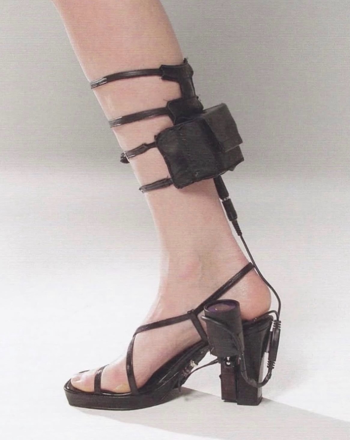 ‘Surveillance Shoe’ (2000) - Jill Magid
High heals, IR surveillance camera, battery pack, wireless transmitter in shoe sole. 6 minute footage produced in black and white.