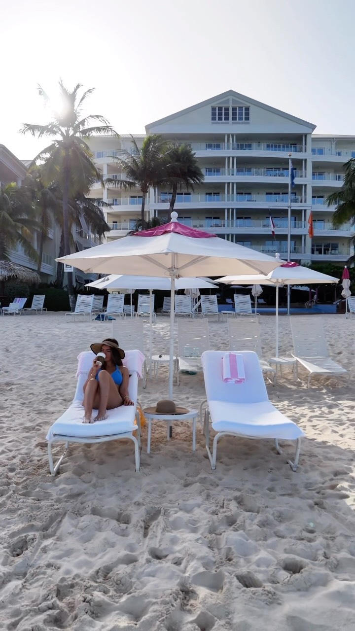 While other beaches get crowded, this one stays hers.
That’s the quiet luxury of September Mornings.
#islandlife #septembermorning #travelcayman #morningcoffee #vacationvibes