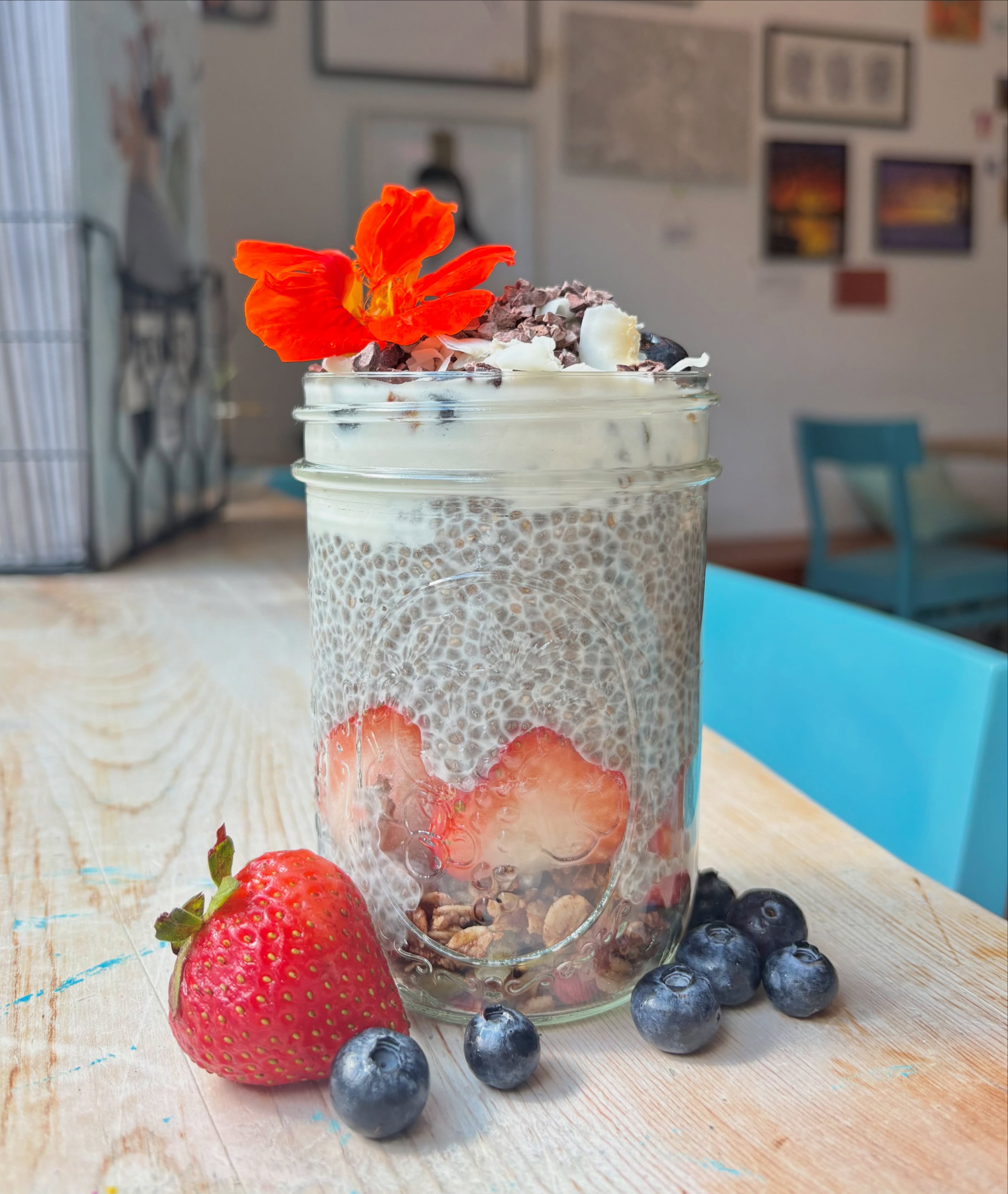 May your day be as beautiful & nourishing as the Portland Parfait😘💙
Here to serve you @ both locations 7am - 4pm! 🌞🌸