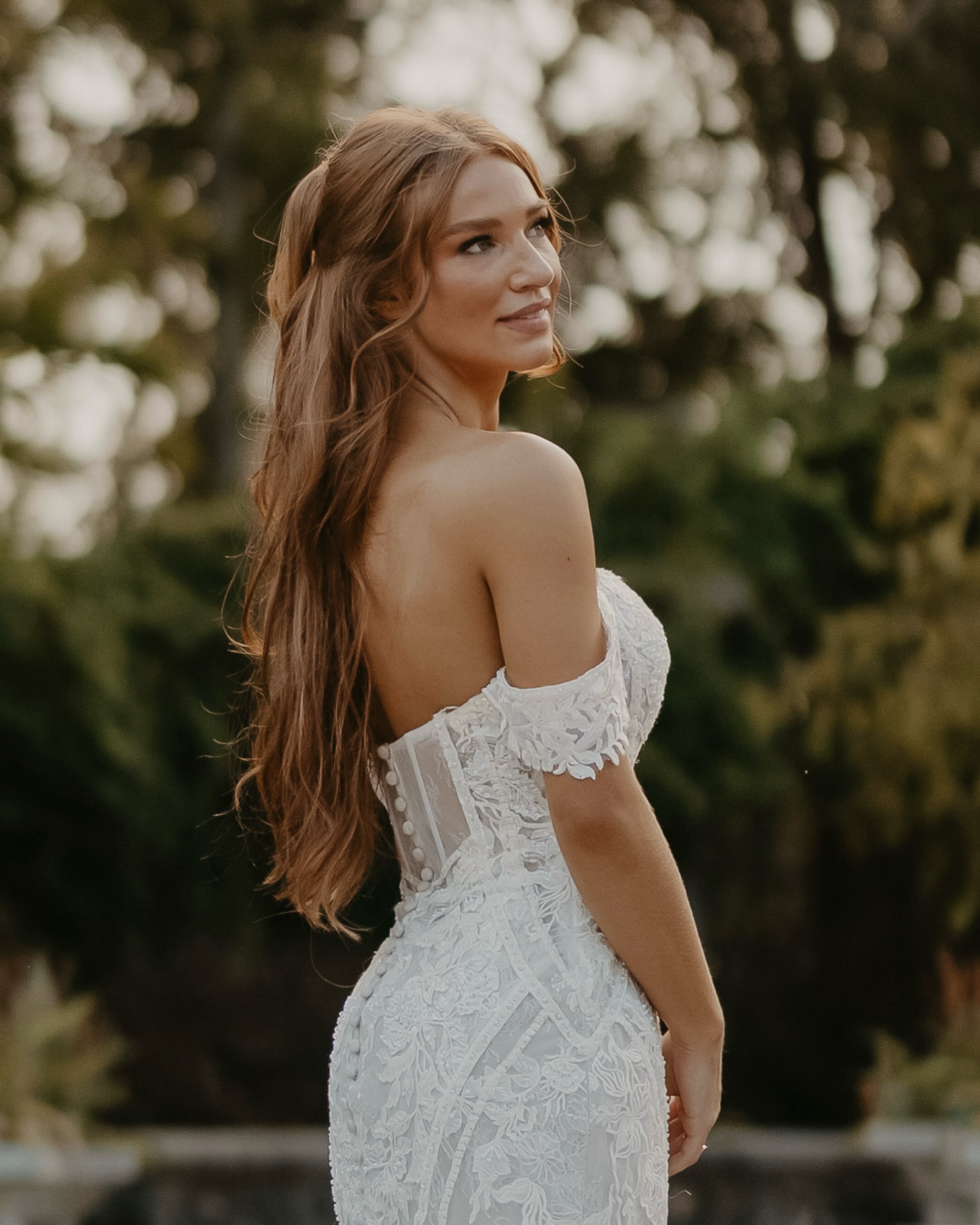 my favorite redhead cutie ✨🤍 classic natural glam will never go out of style and I looooove it 🥰
#muachelseakay #bridalmakeupandhair #indymakeupartist #indianapolisbride indianapolis makeup artist, indiana makeup artist, indianapolis wedding, indy brides, cincinnati bride, louisville bride, travel mua, destination wedding