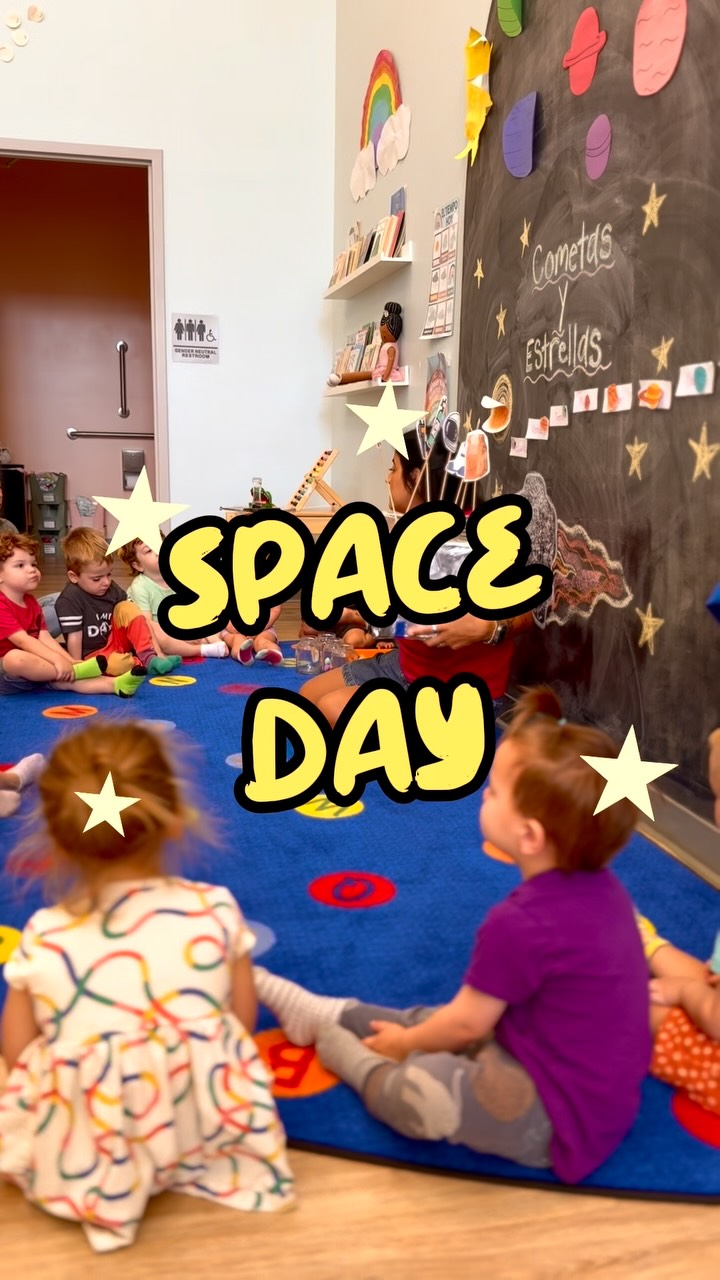 🚀 ¡A despegar!
Our kiddos blasted off into outer space this week! 🌌
🌍 We are having so much fun learning all about the planetas through hands-on games and stellar activities.
From counting the rings of Saturn to discovering what makes our beautiful Tierra so special, these little astronauts are out of this world! 🪐✨
#LearningThroughPlay #PequesExplorers #EarlyLearning #SpaceKids #PlanetasYTierra